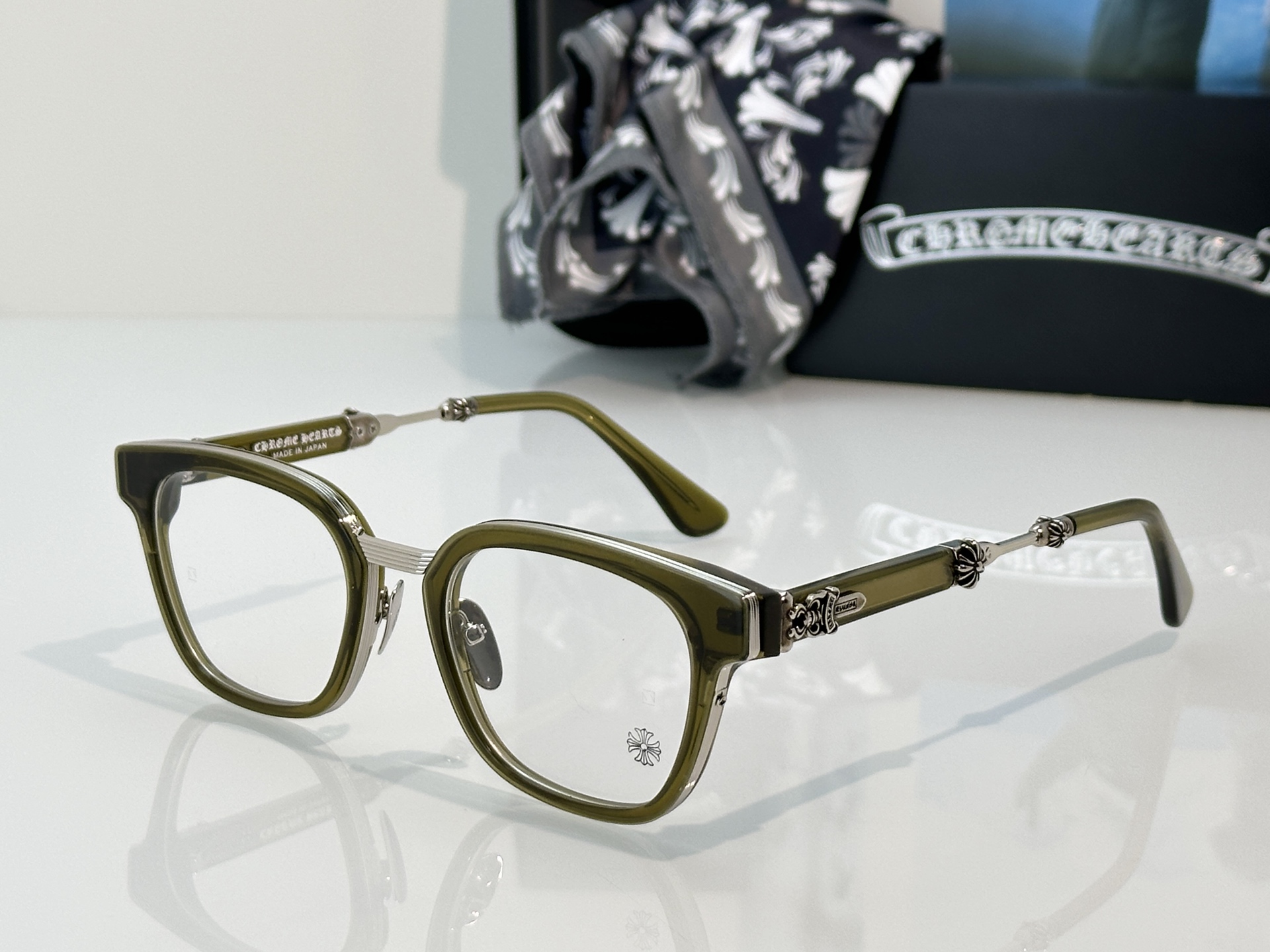 Designer Sunglasses DUCK