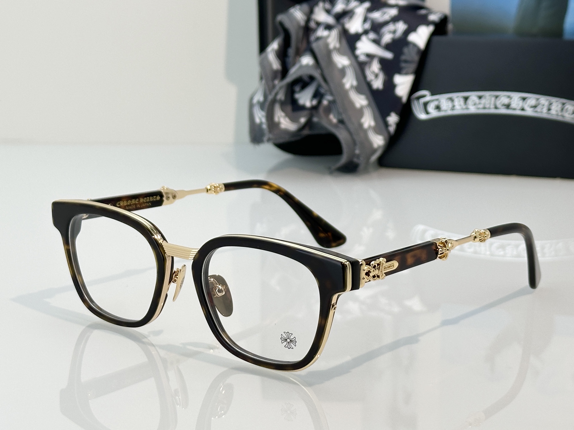 Designer Sunglasses DUCK