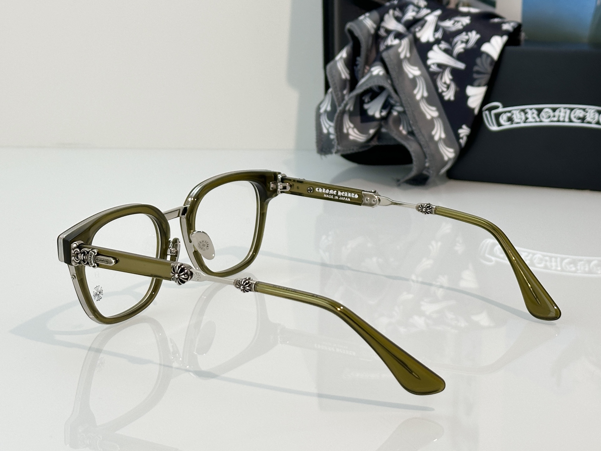 Designer Sunglasses DUCK