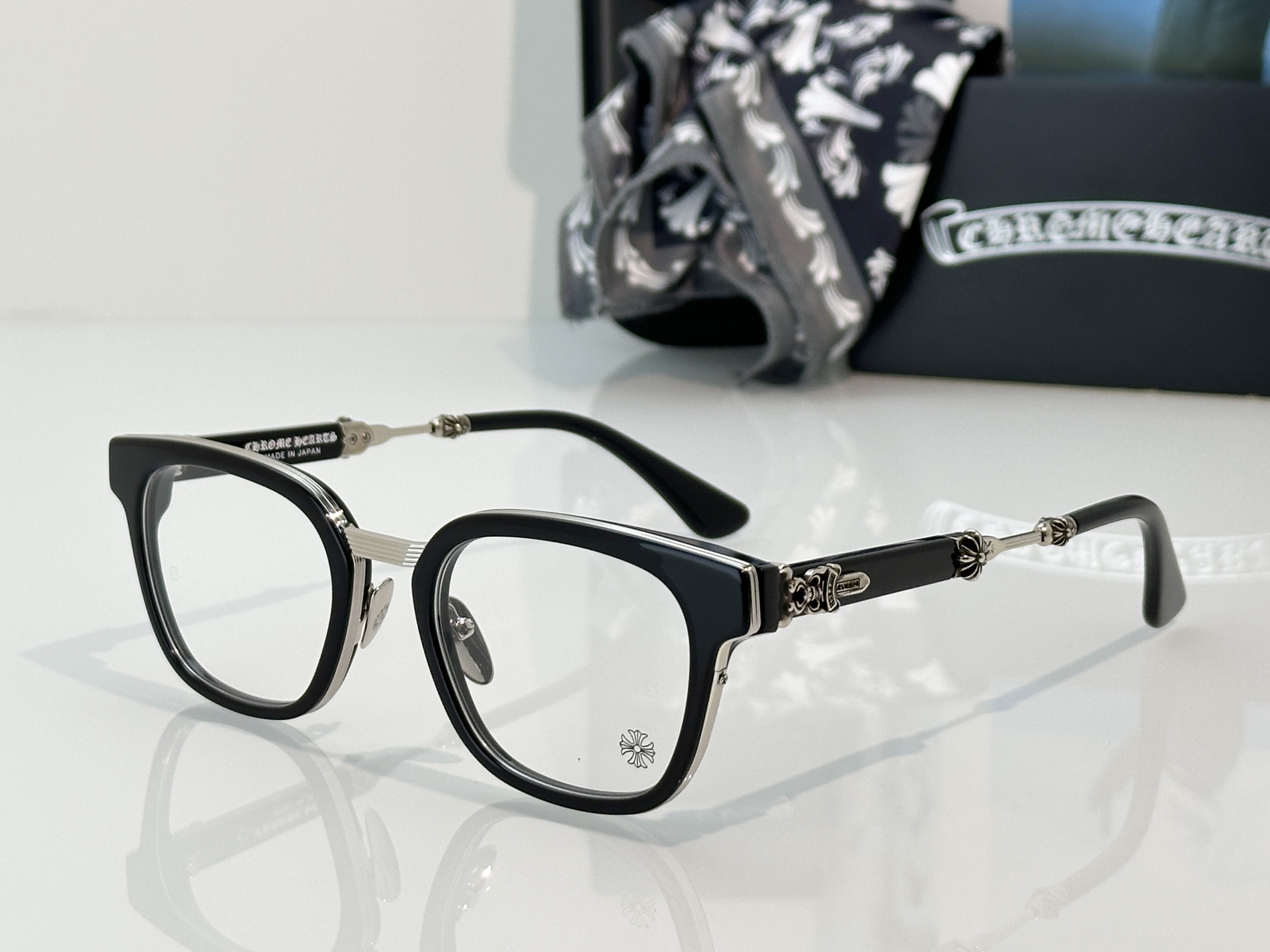 Designer Sunglasses DUCK