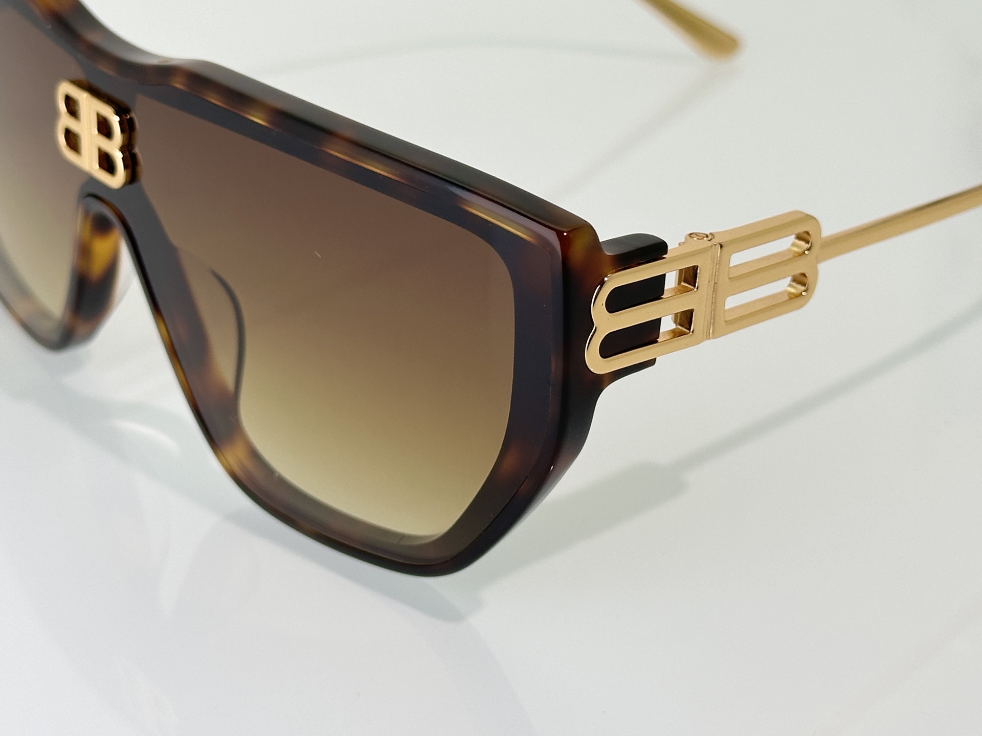 Balenciaga Sunglasses BB2272