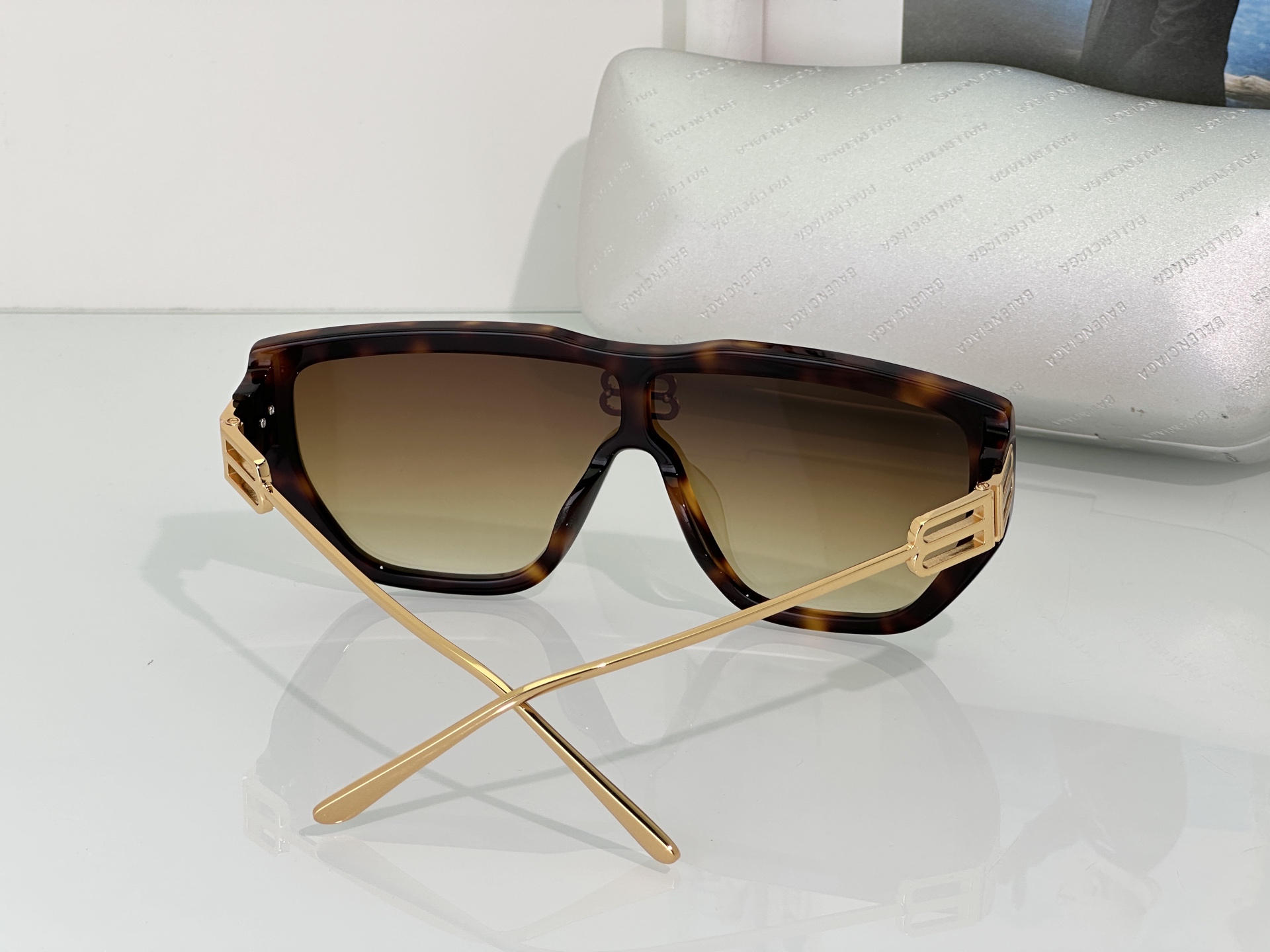 Balenciaga Sunglasses BB2272