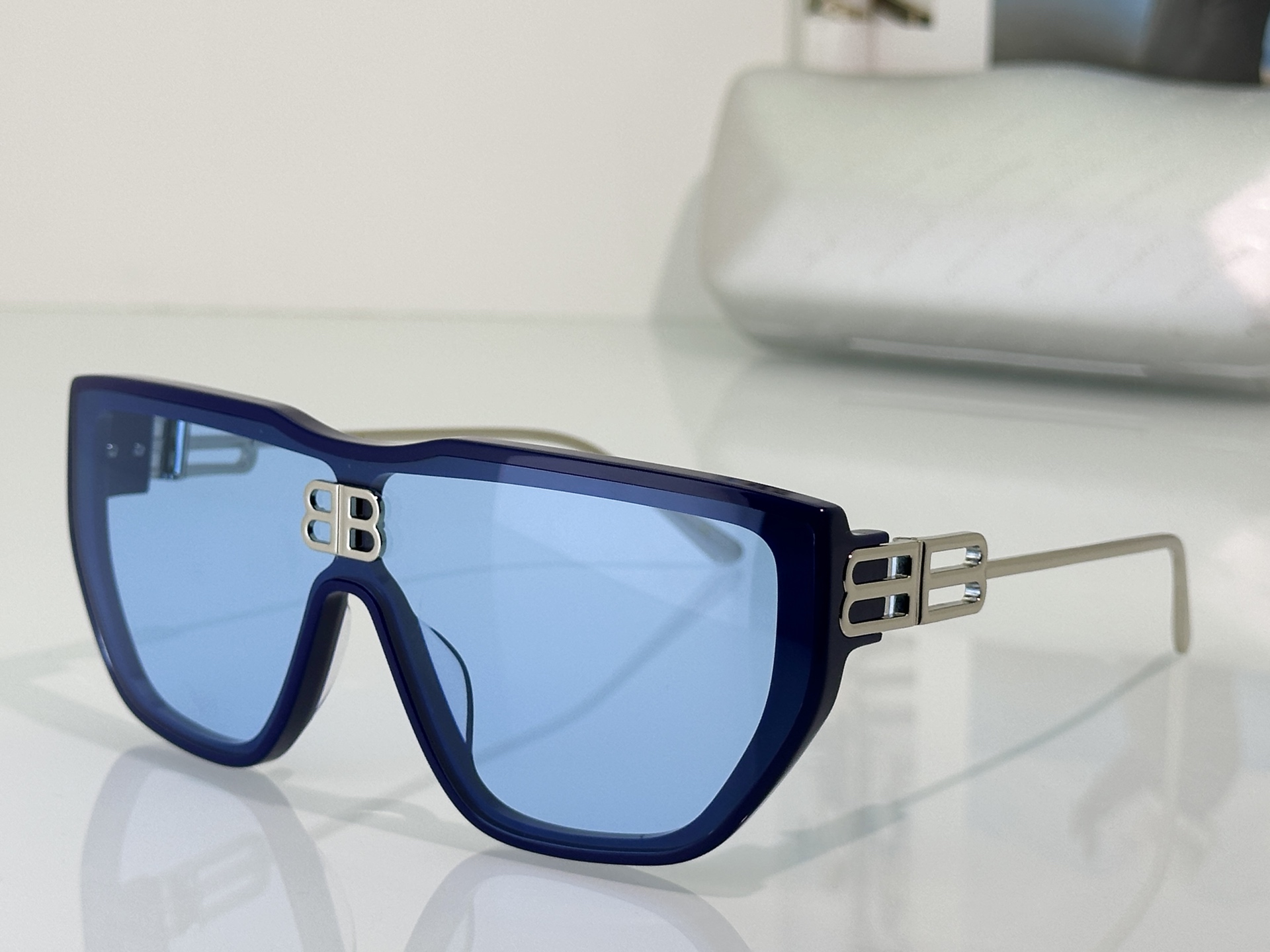 Balenciaga Sunglasses BB2272