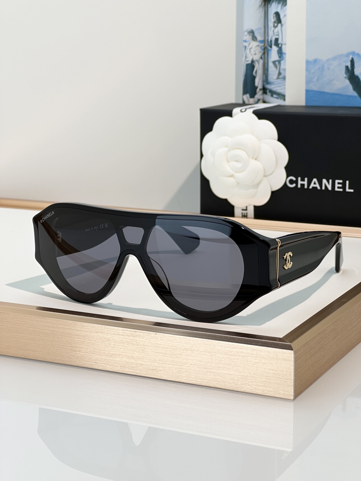 Chanel Sunglasses 5568