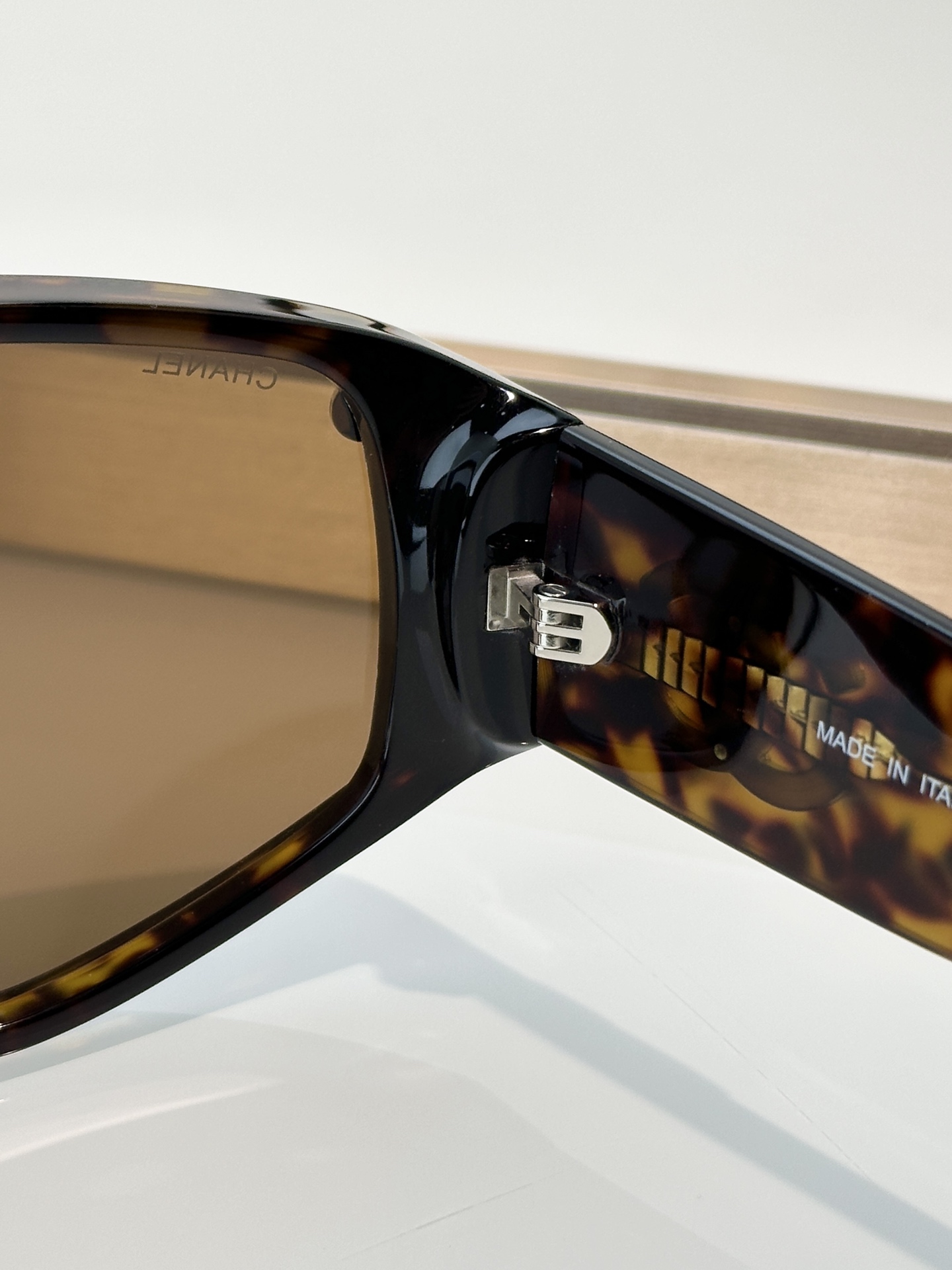 Chanel Sunglasses 9205