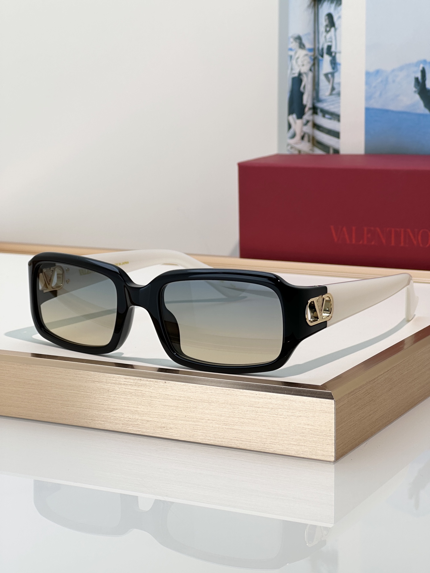 Designer Sunglasses VG0016S