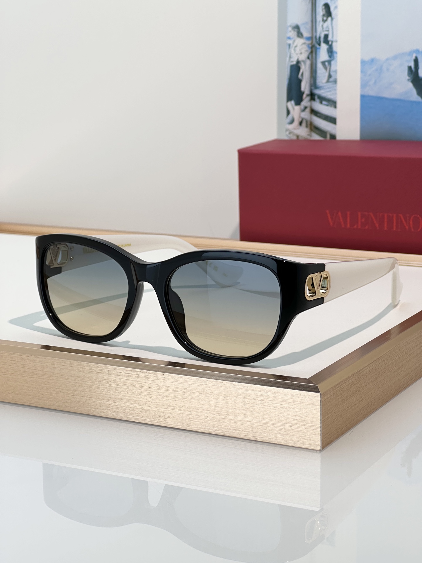 Designer Sunglasses VG0039SK