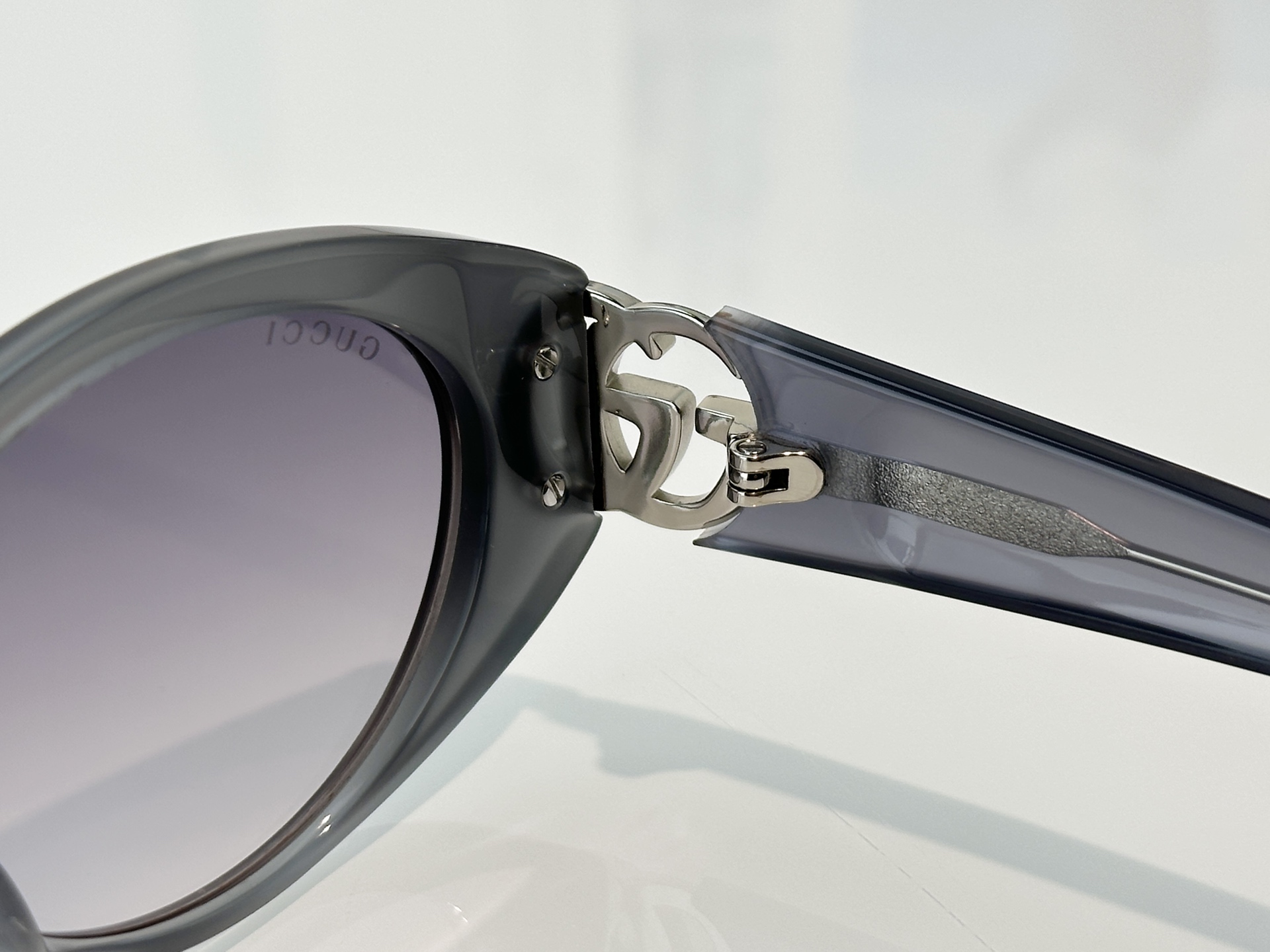 Designer Sunglasses GG2232S