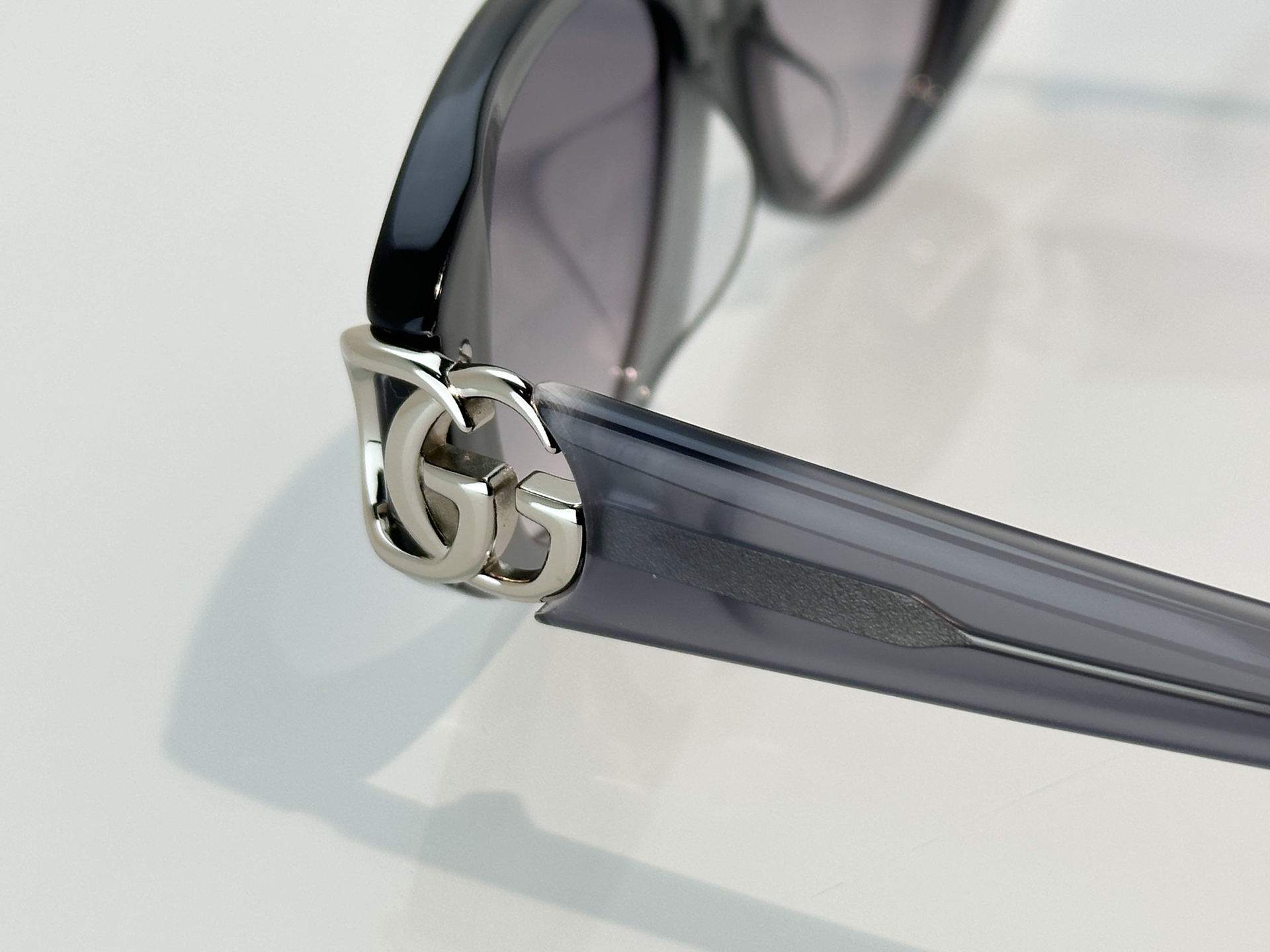 Designer Sunglasses GG2232S