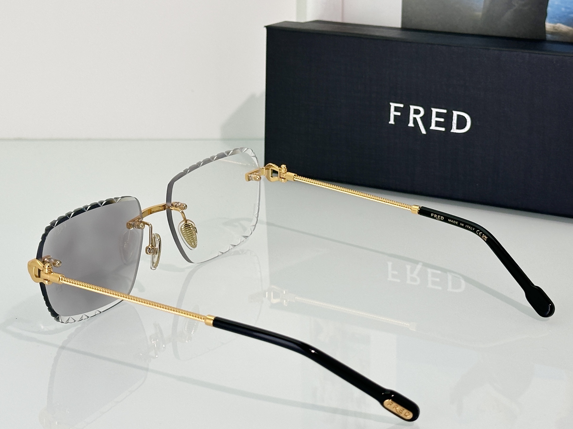 Designer Sunglasses FG5741SU
