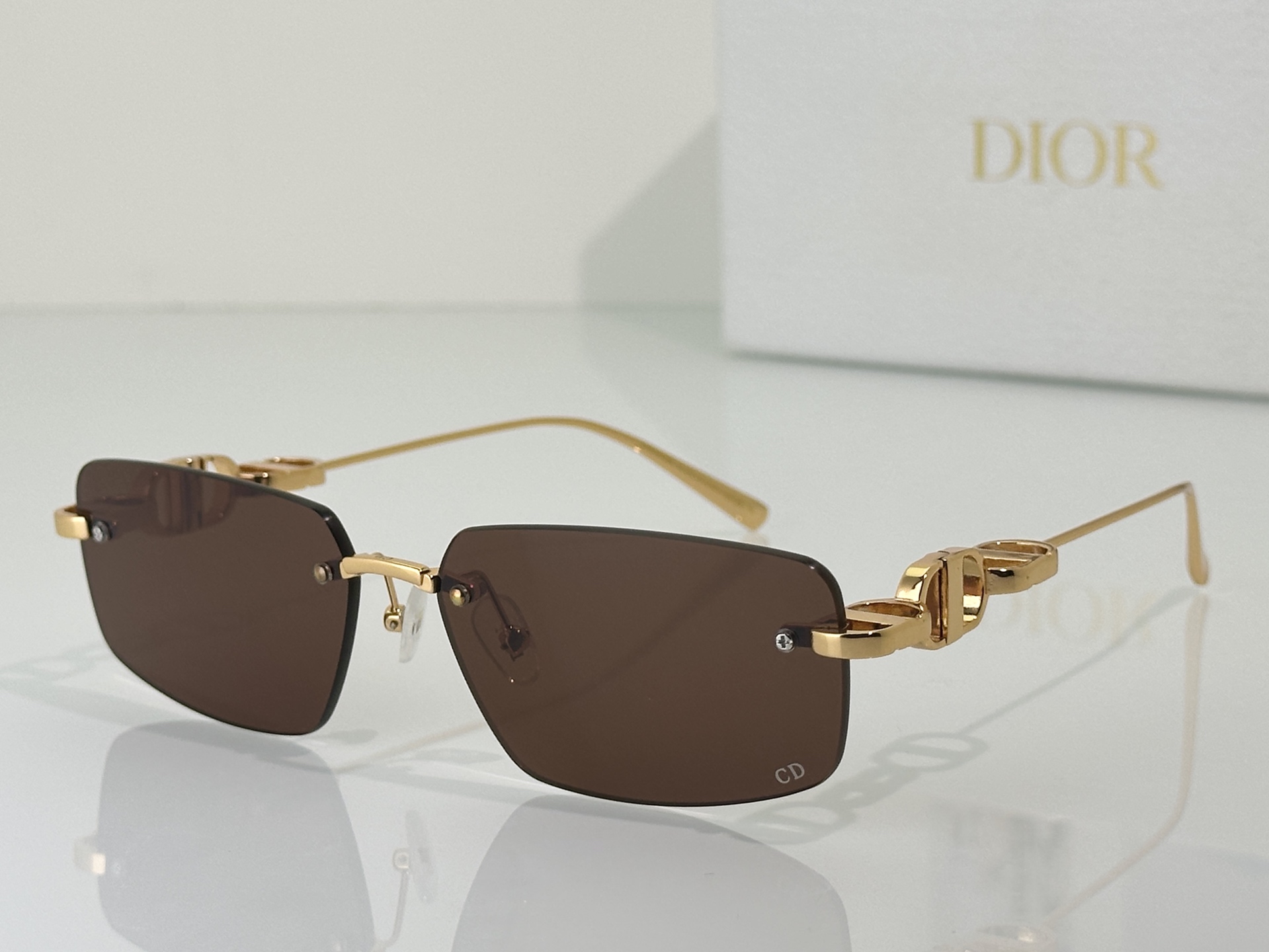 Designer Sunglasses S4U