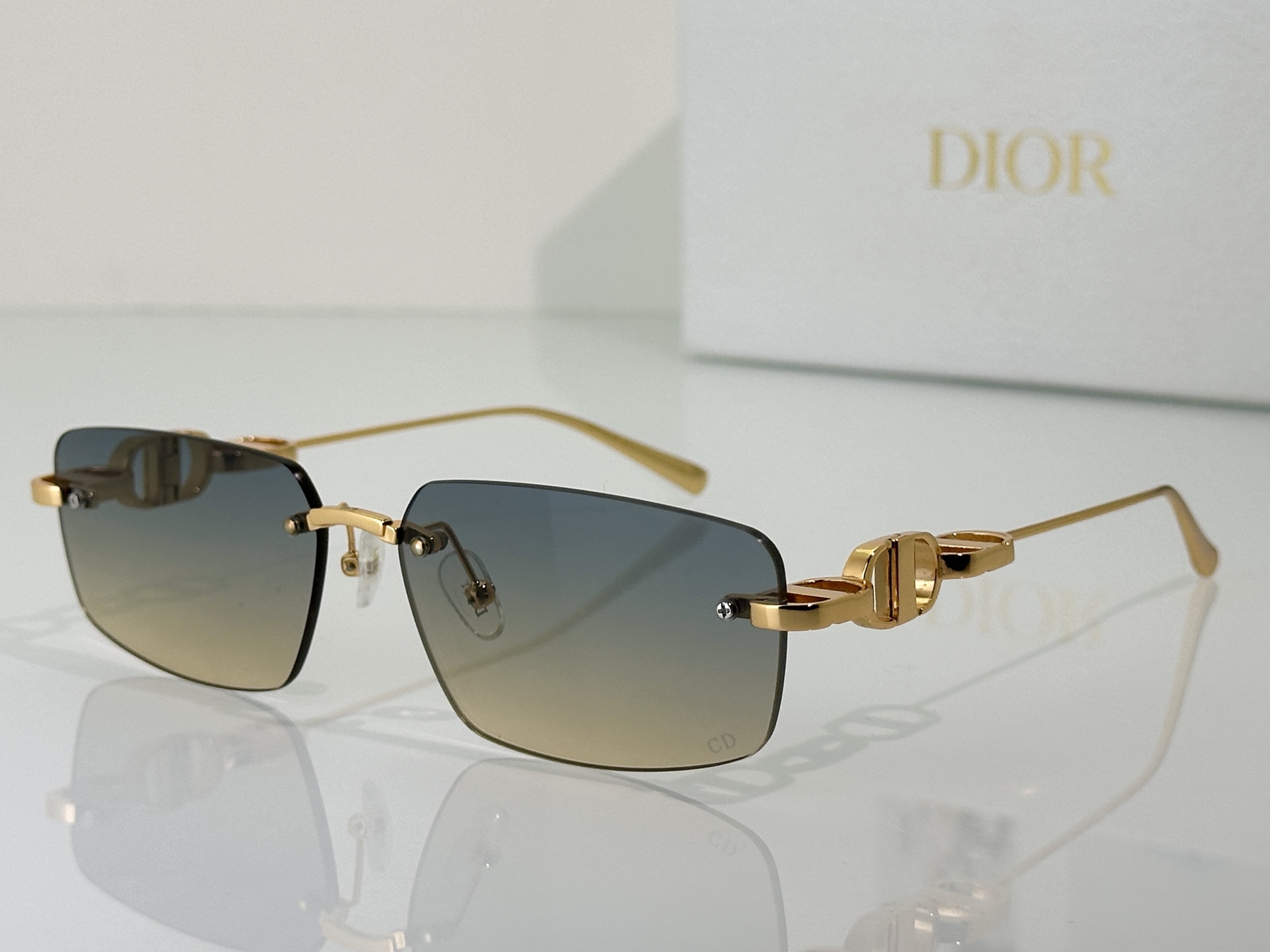 Designer Sunglasses S4U