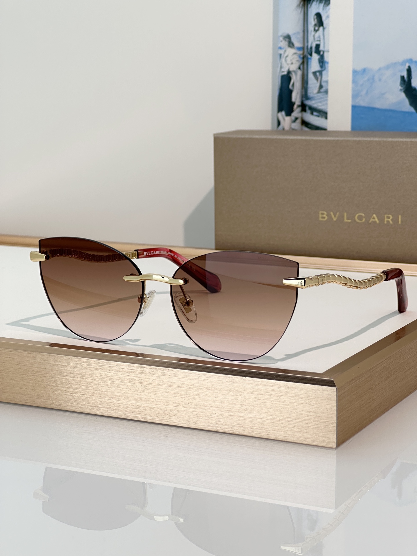 Bvlgari Sunglasses BV50082U