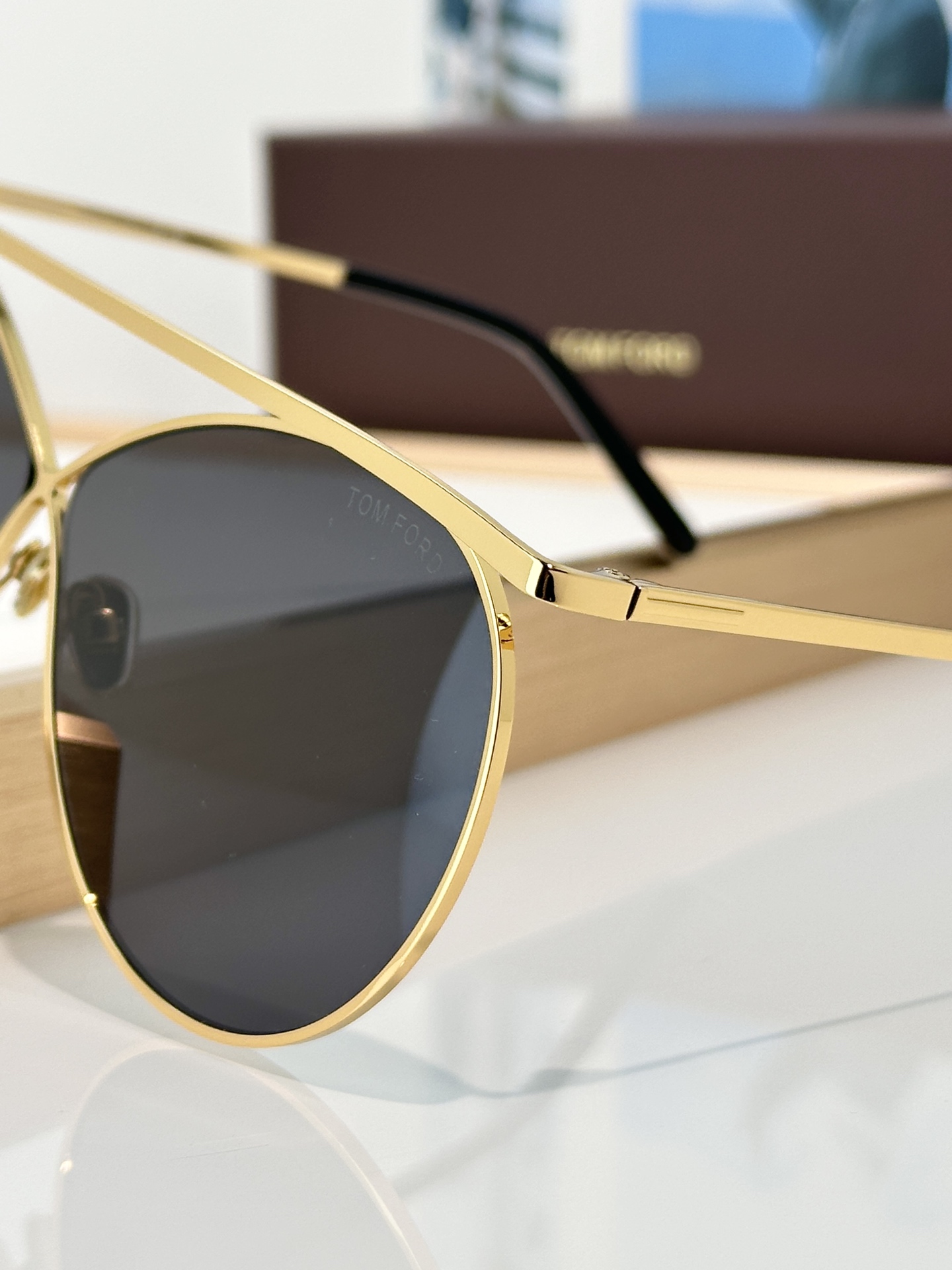Designer Sunglasses TF0761