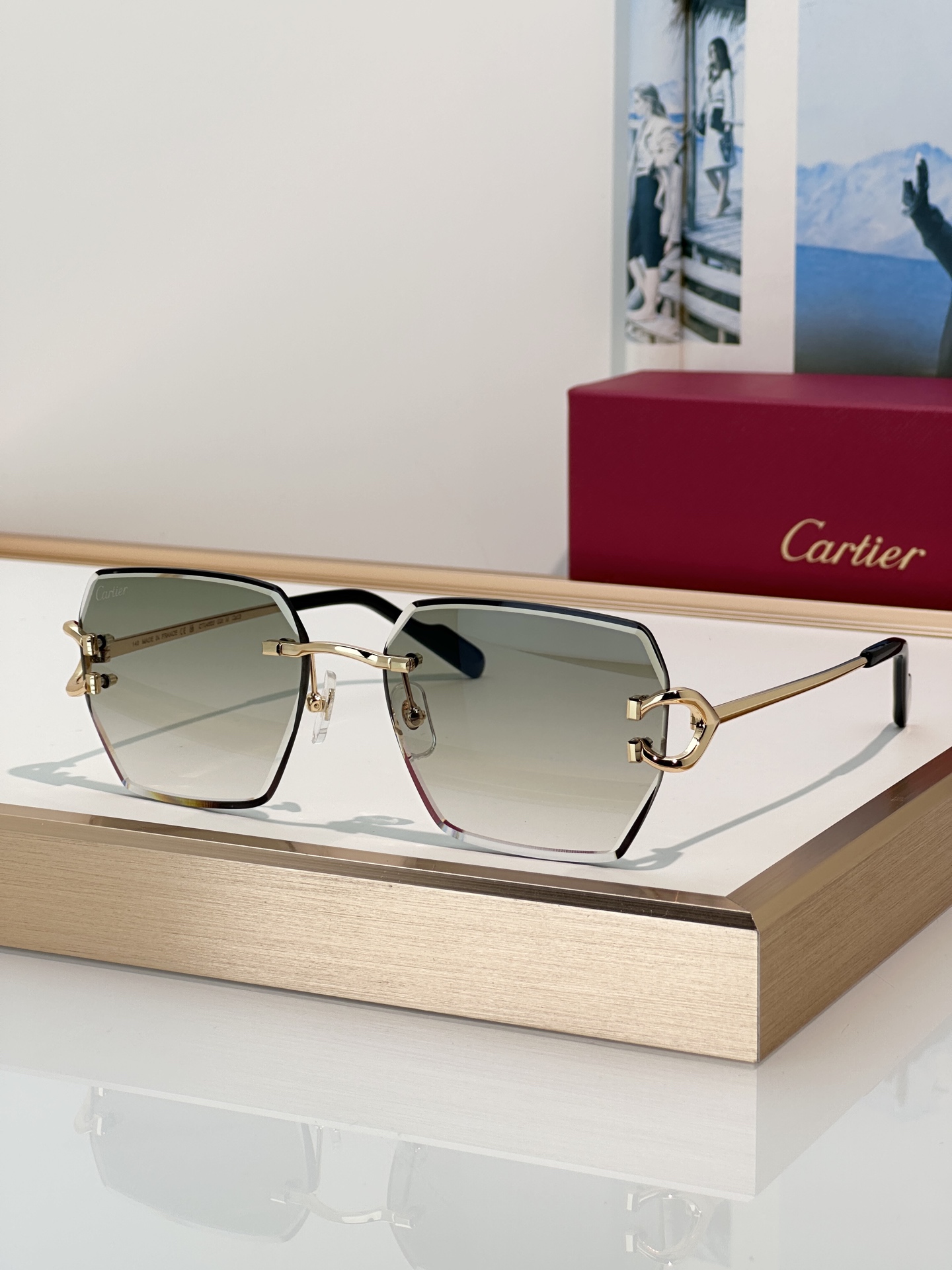 Designer Sunglasses CT0466S