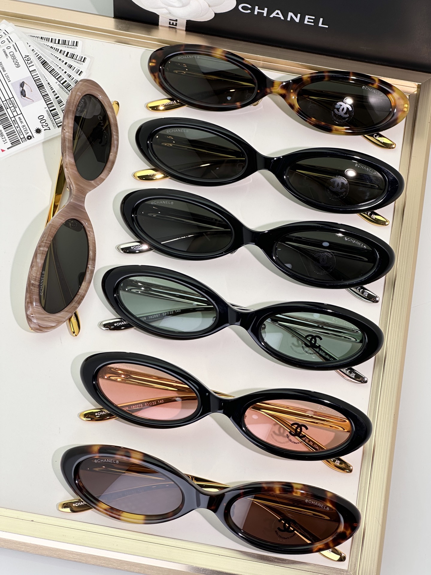 Chanel Sunglasses CH9209