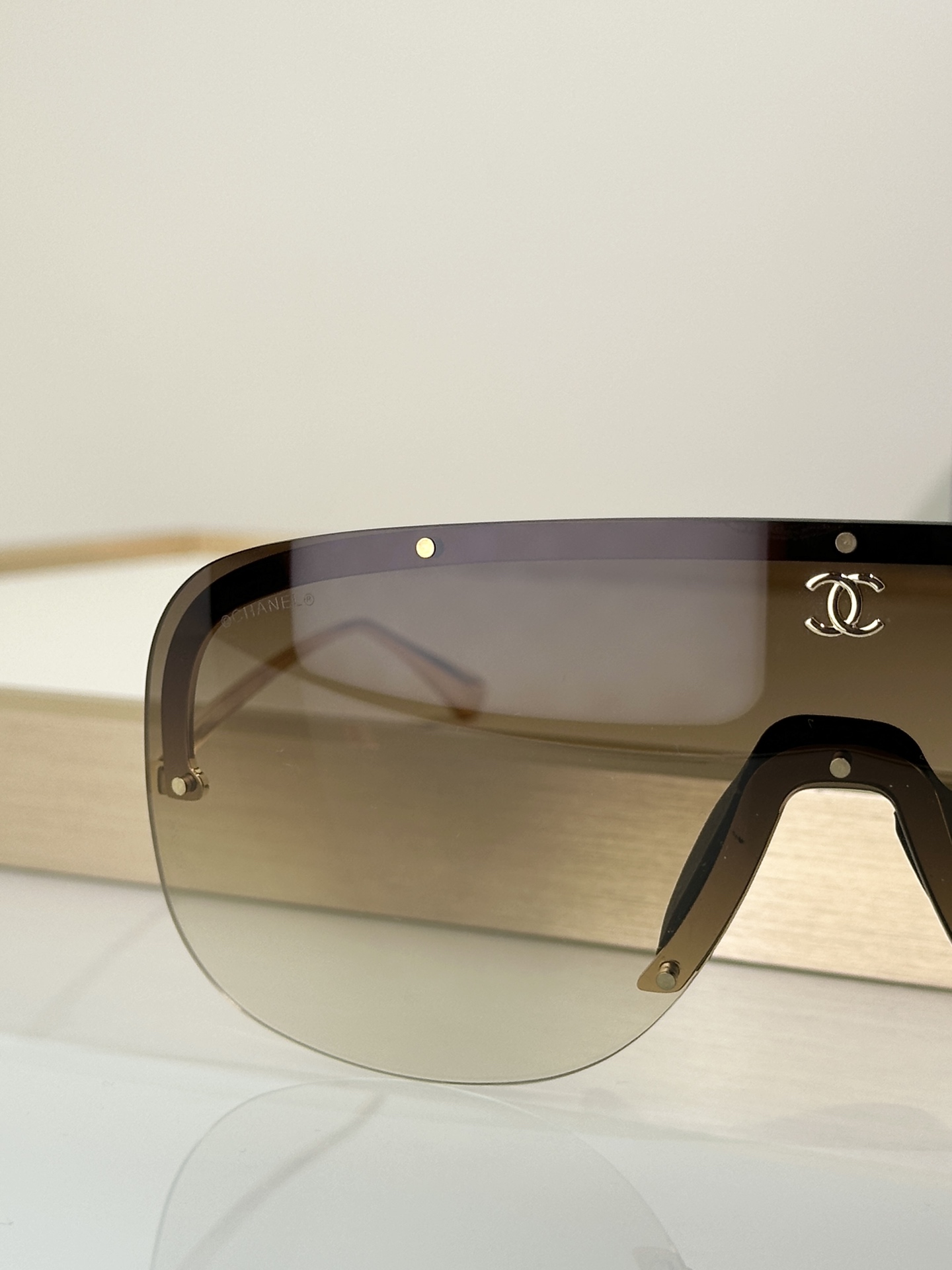 Chanel Sunglasses CH9590