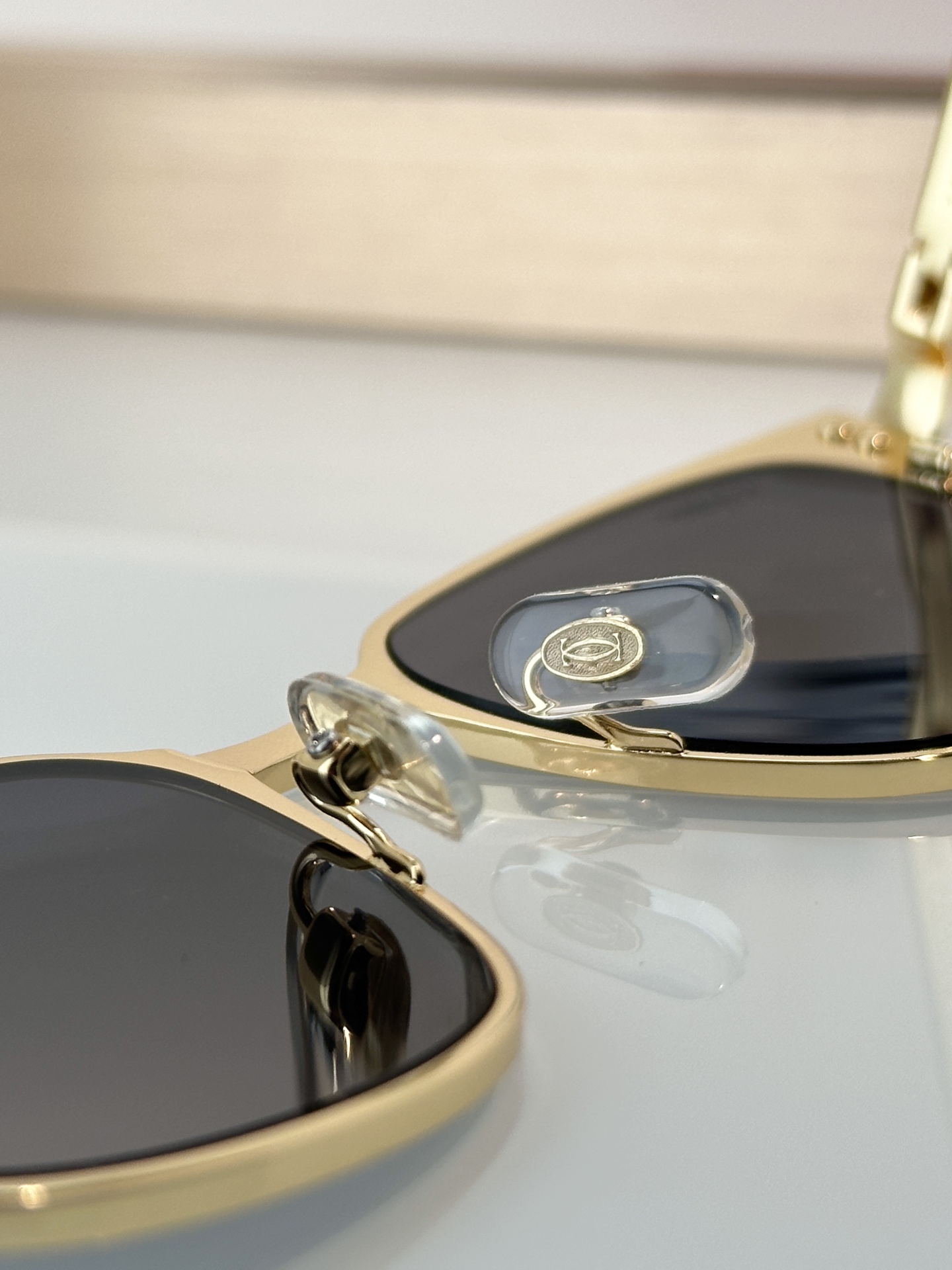 Designer Sunglasses CT0700S