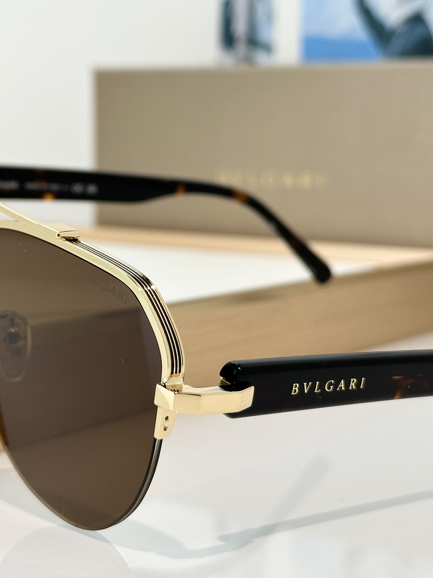 Bvlgari Sunglasses BV40090U