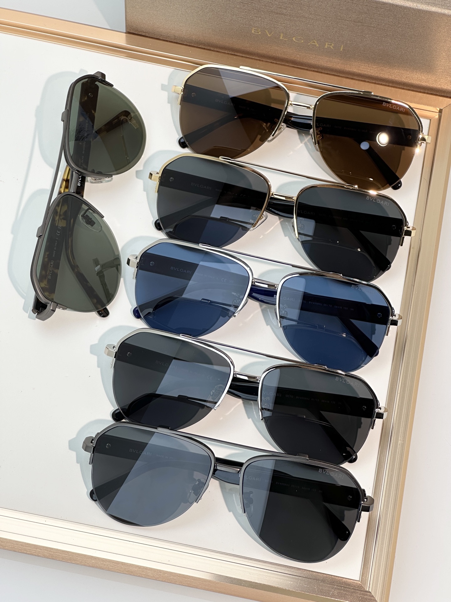 Bvlgari Sunglasses BV40090U