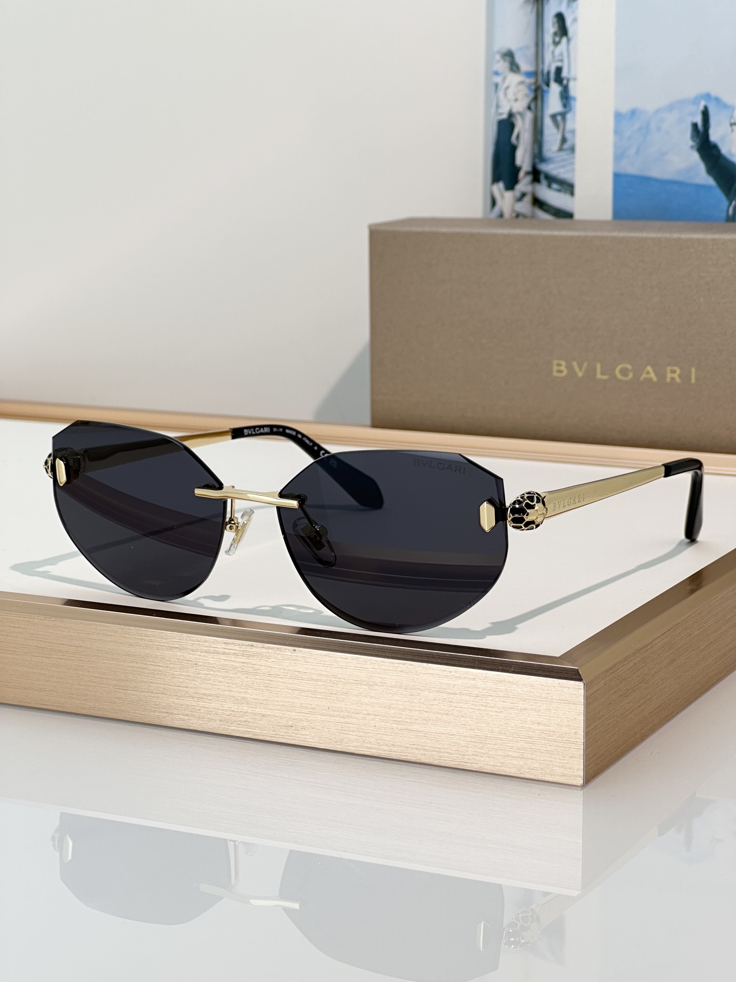 Bvlgari Sunglasses BV40059U