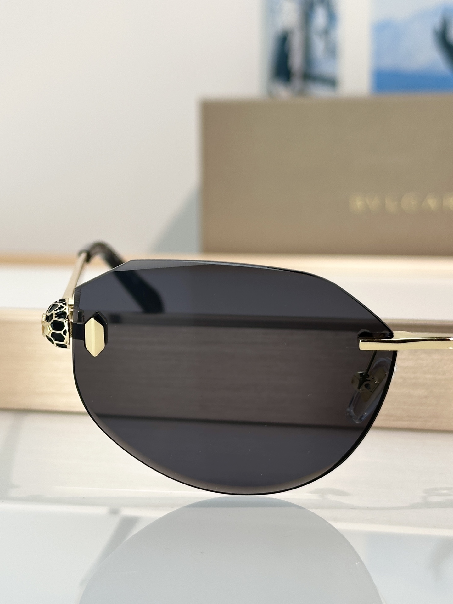 Bvlgari Sunglasses BV40059U