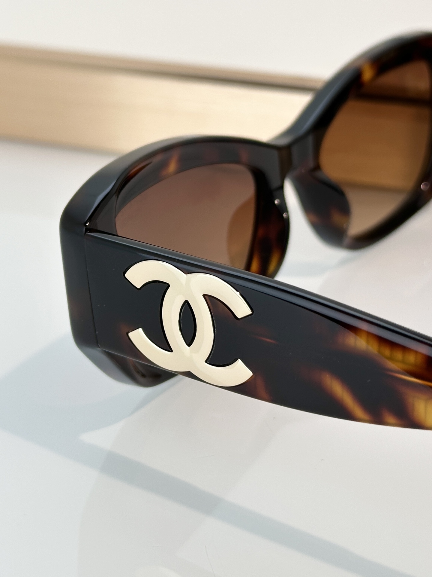 Chanel Sunglasses 5493
