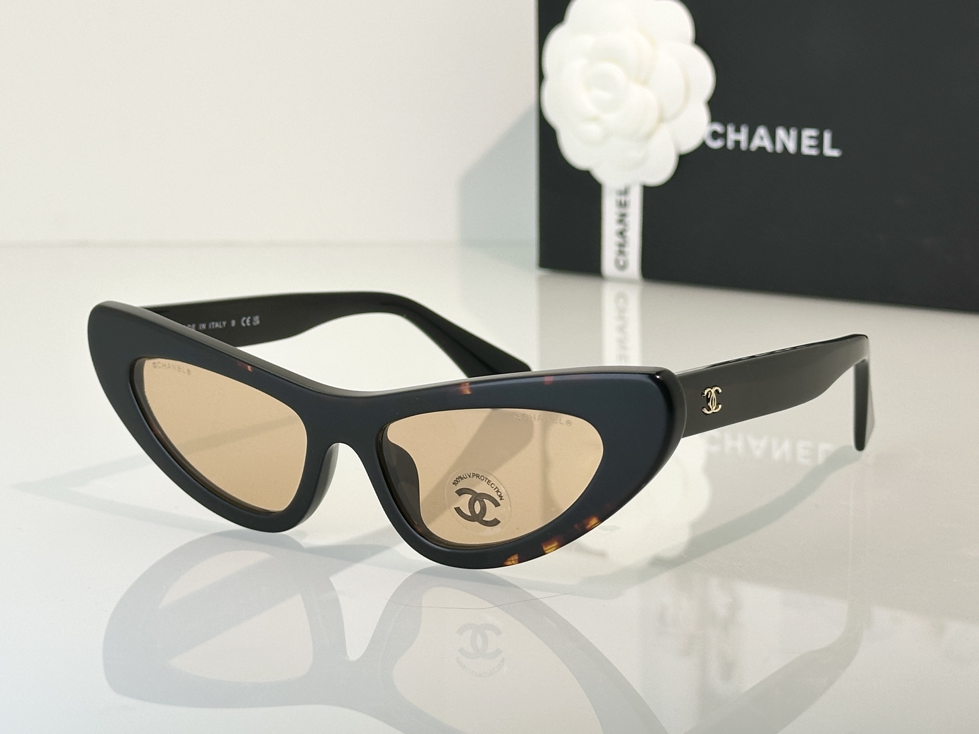 Chanel Sunglasses CH9203