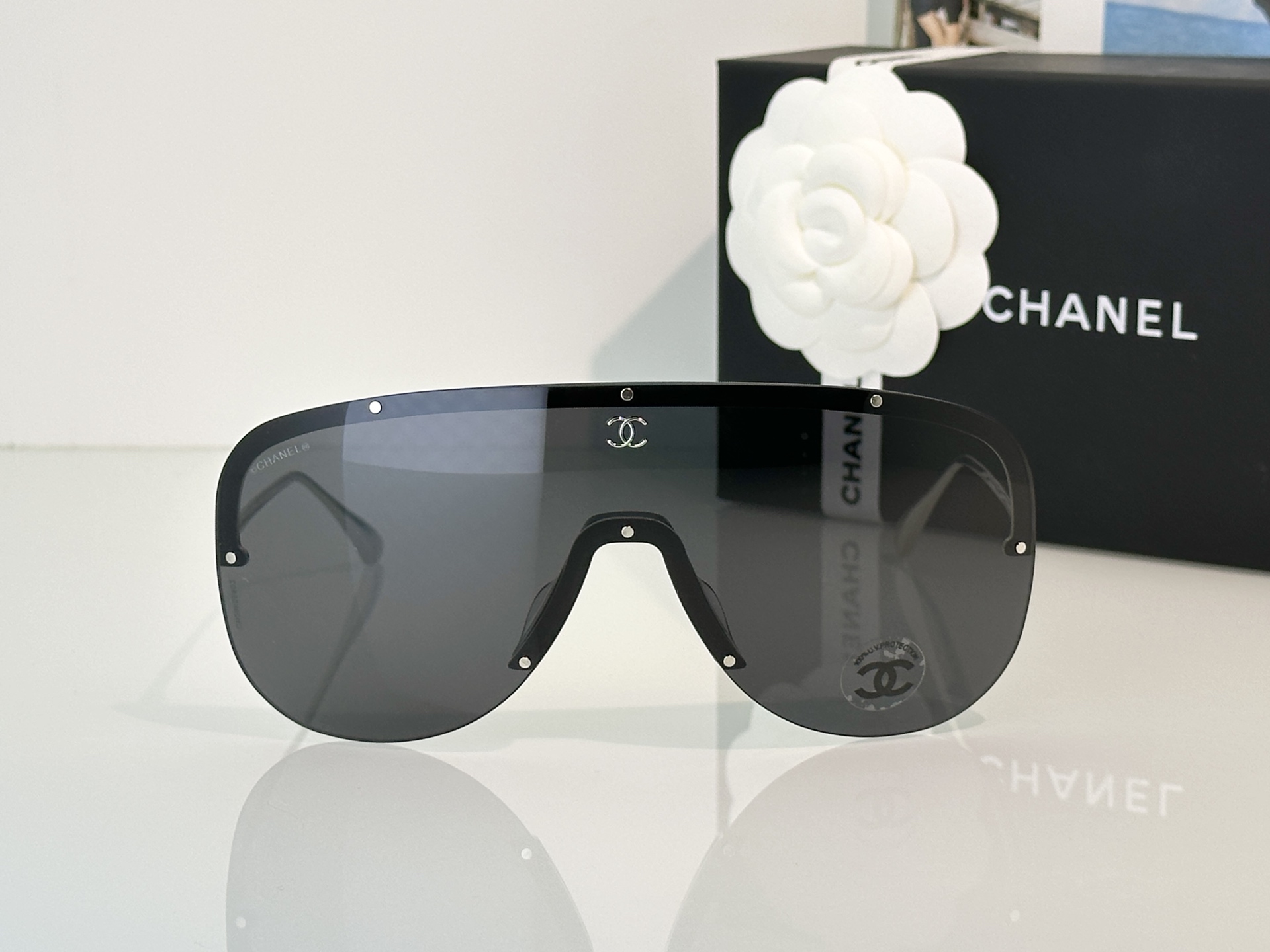 Chanel Sunglasses CH9590