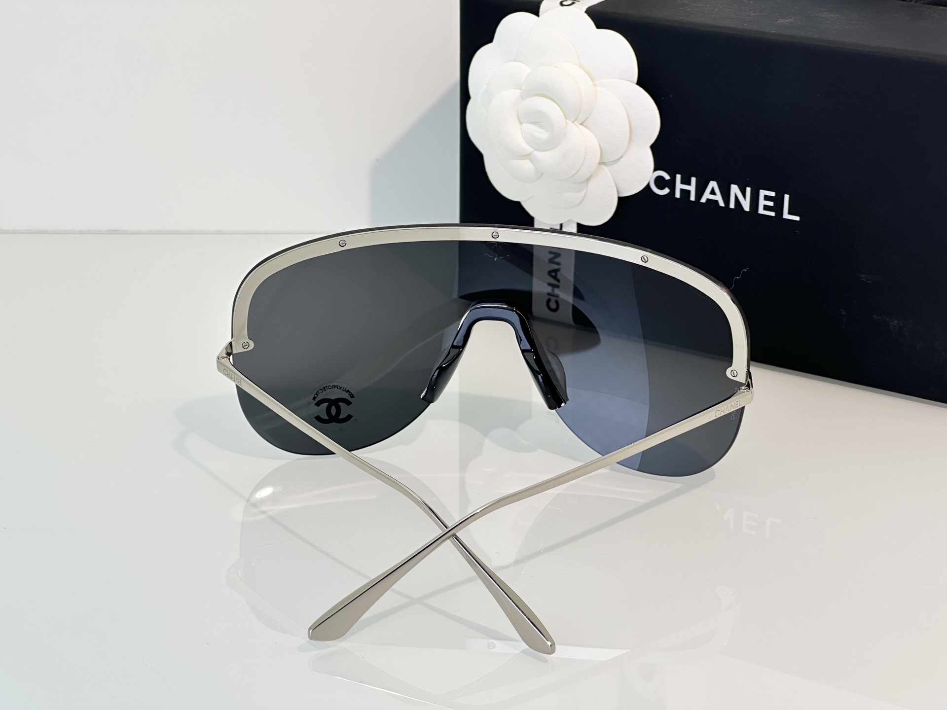 Chanel Sunglasses CH9590