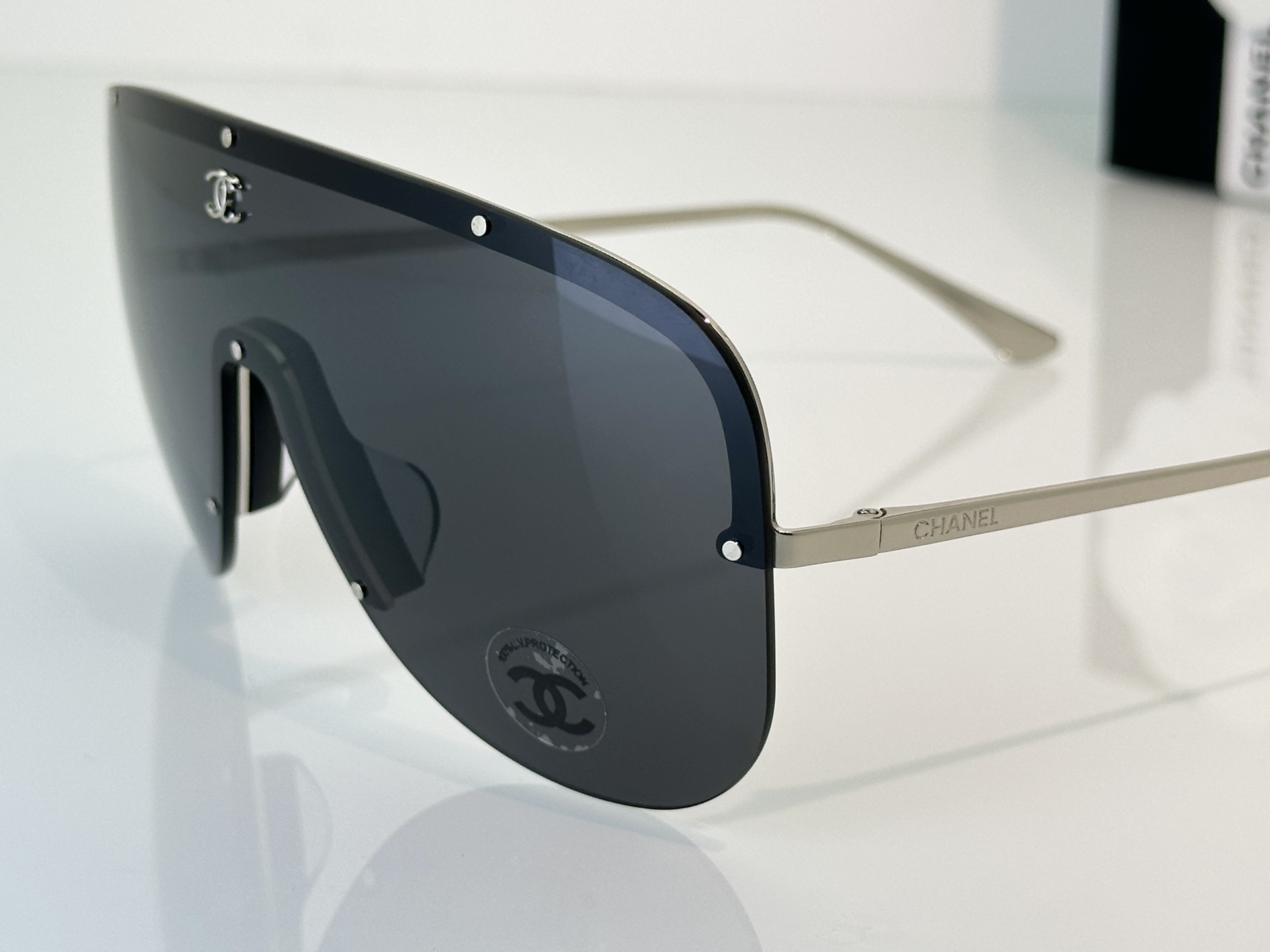 Chanel Sunglasses CH9590