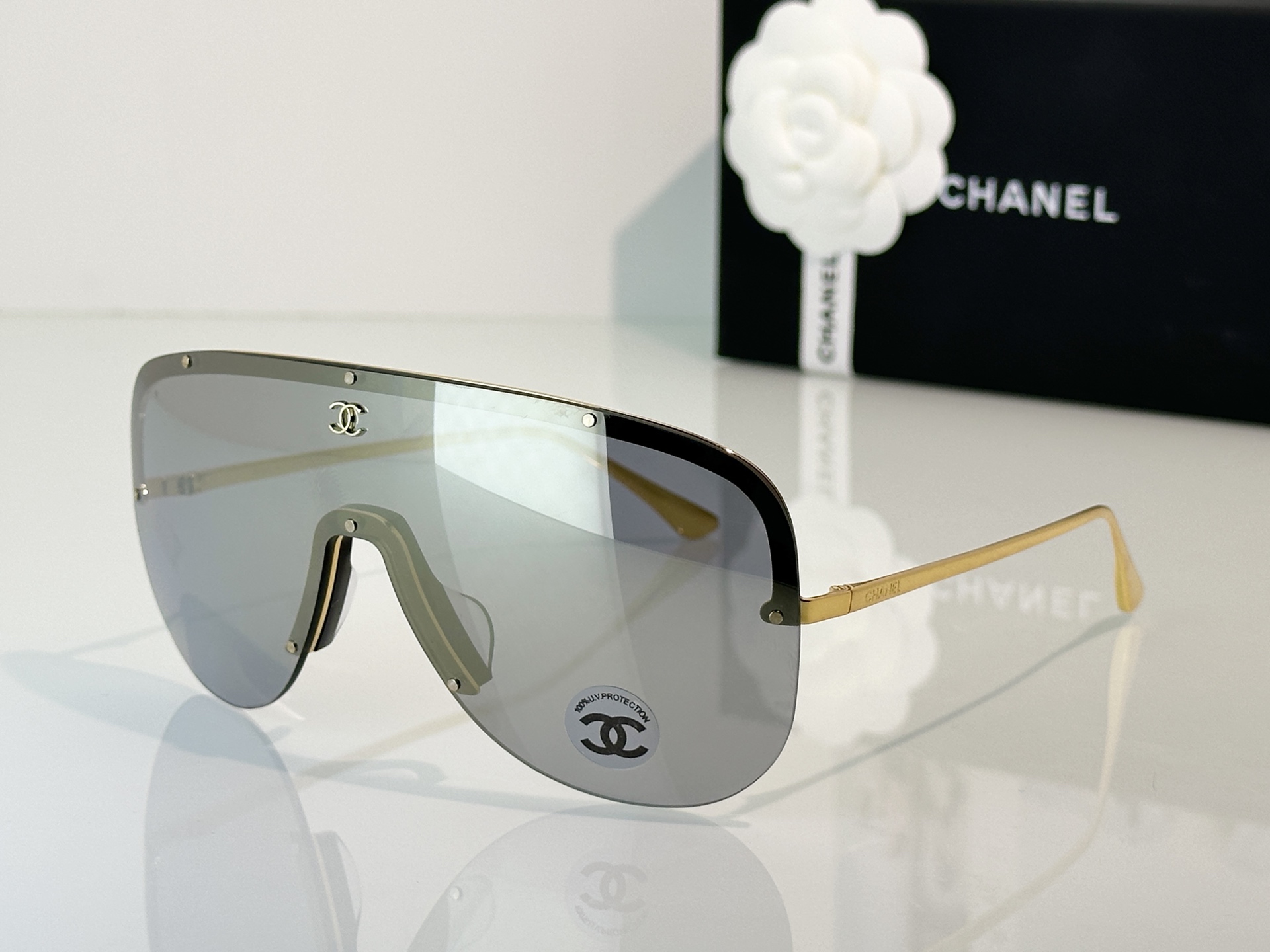 Chanel Sunglasses CH9590