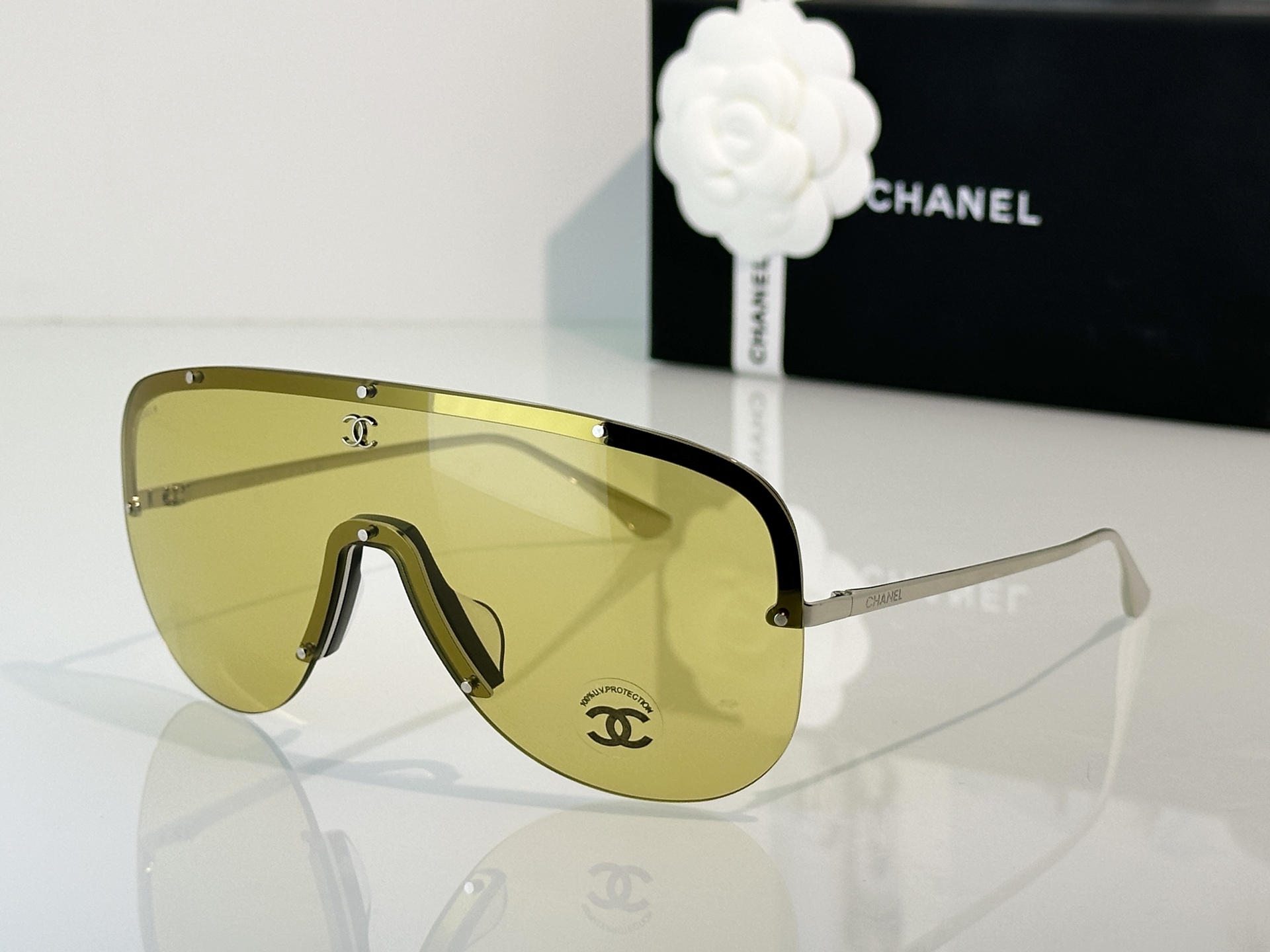 Chanel Sunglasses CH9590