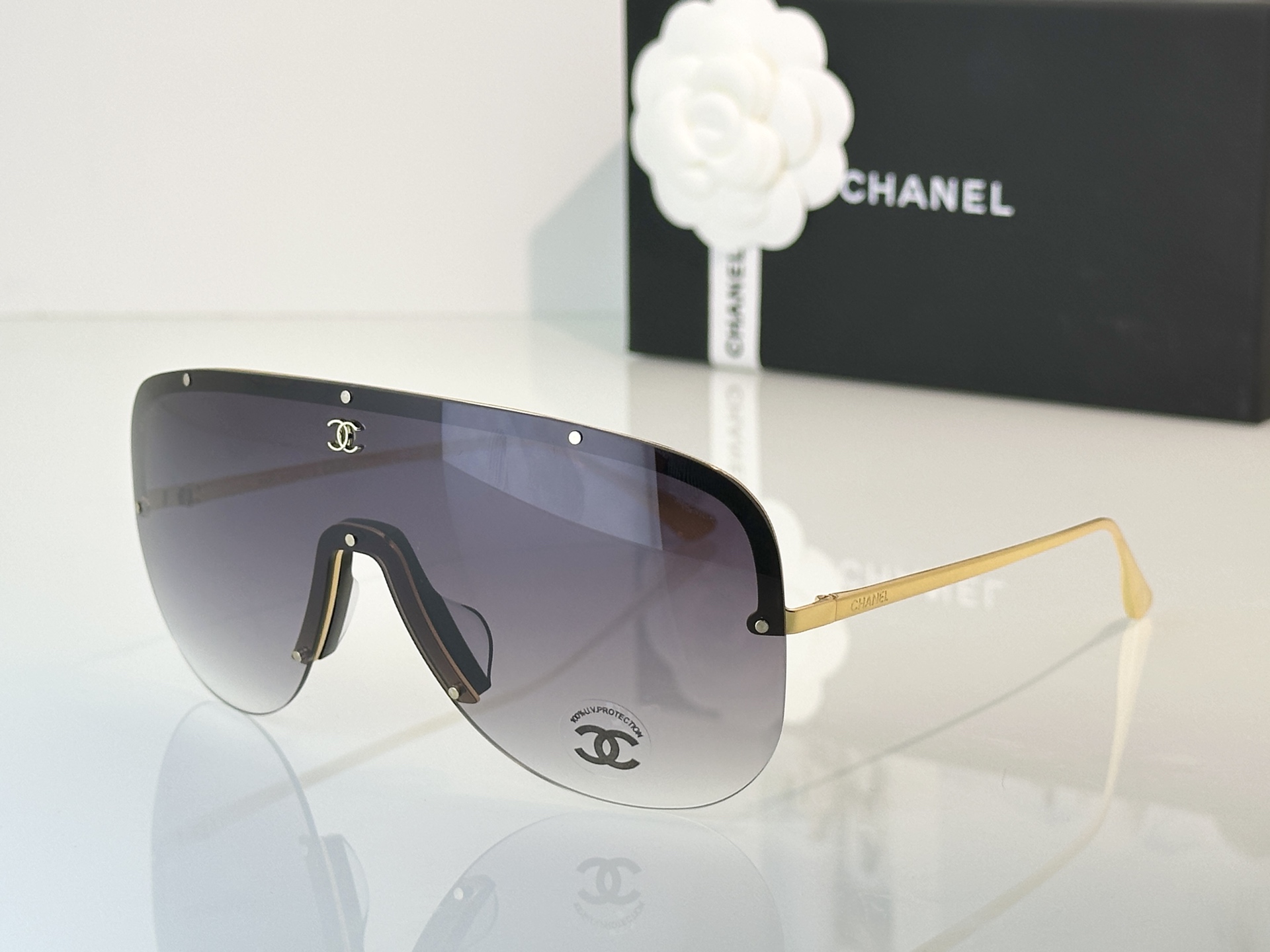 Chanel Sunglasses CH9590
