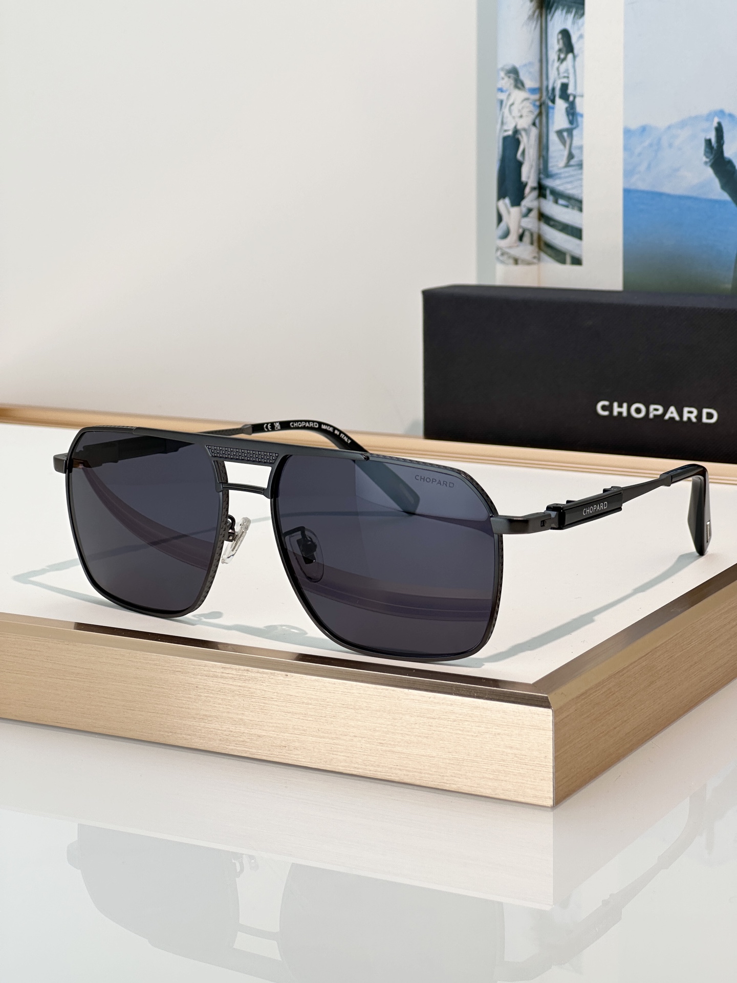 Designer Sunglasses SCHL31V