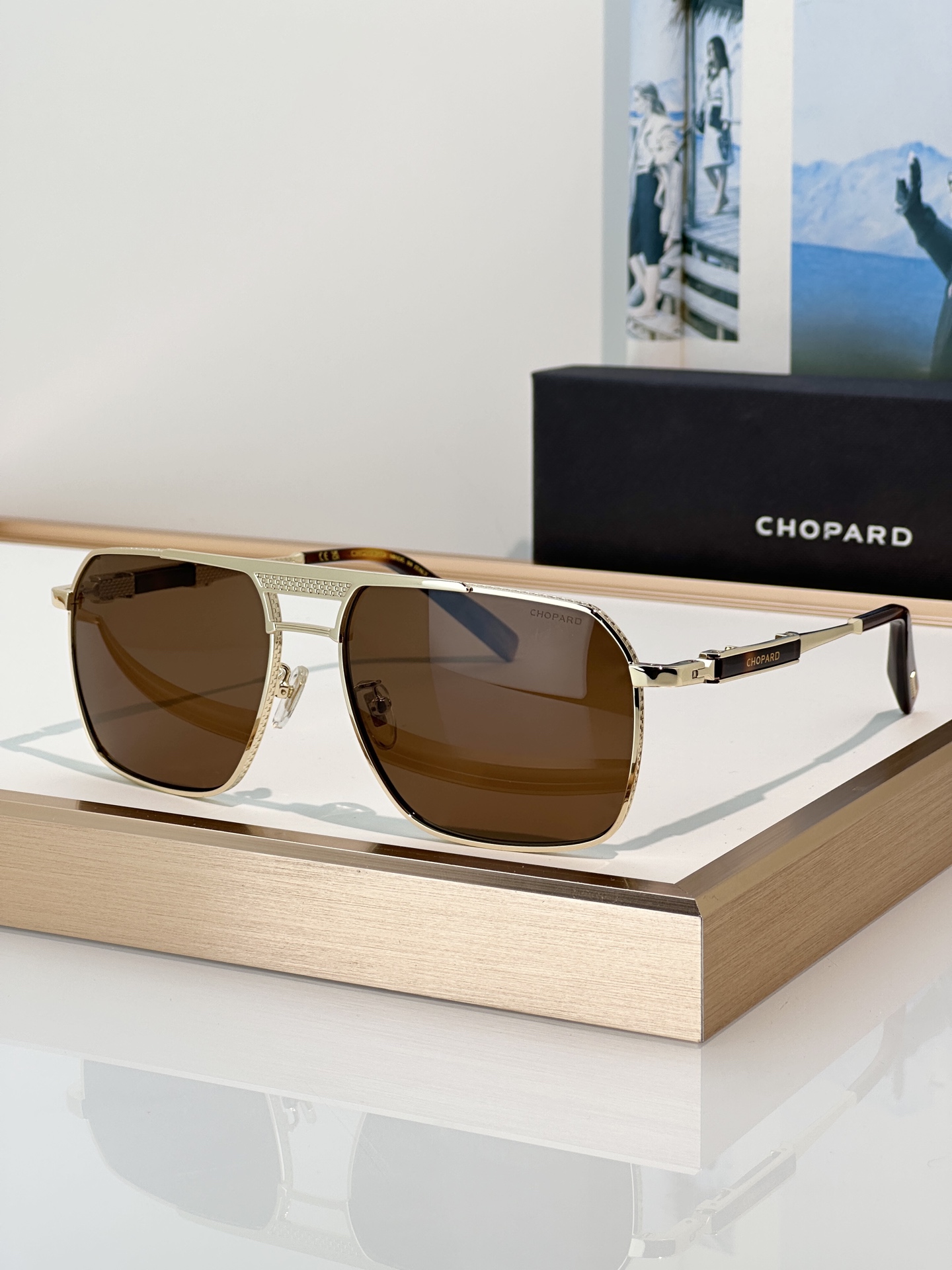 Designer Sunglasses SCHL31V