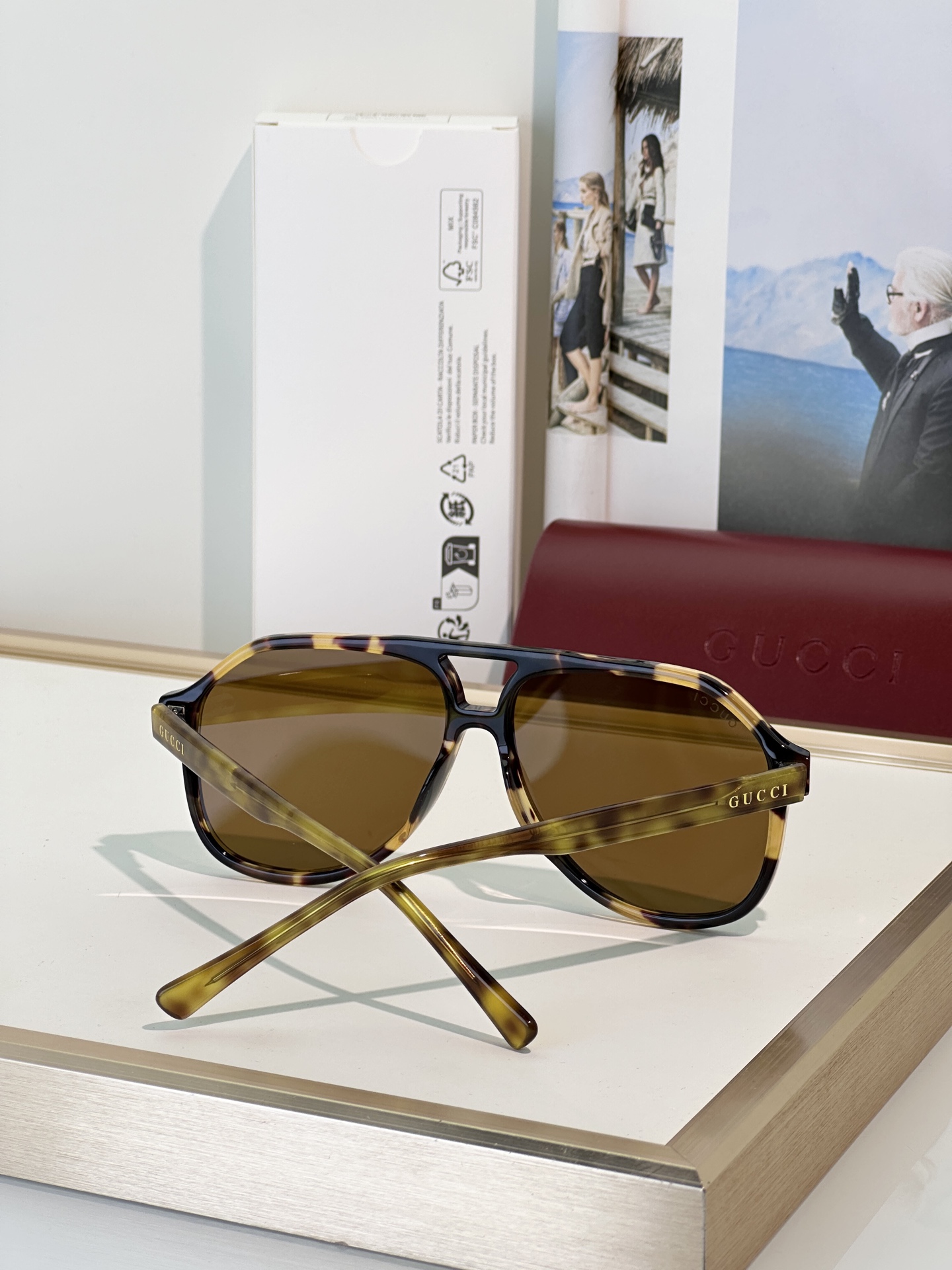 Gucci Sunglasses GG1042S