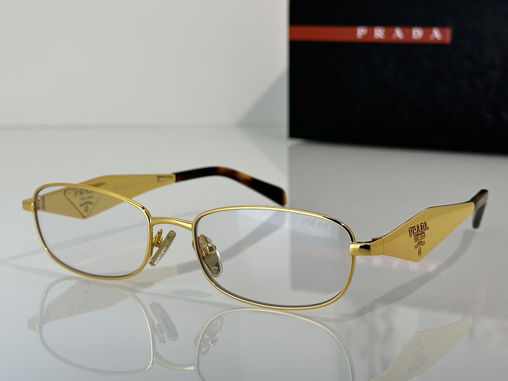 Prada Sunglasses PRD51S