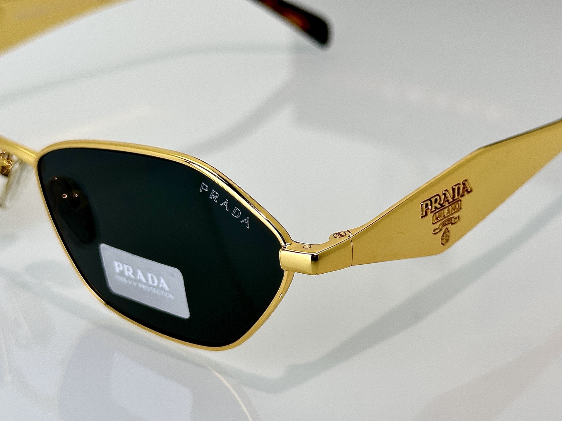 Prada Sunglasses PRD50S