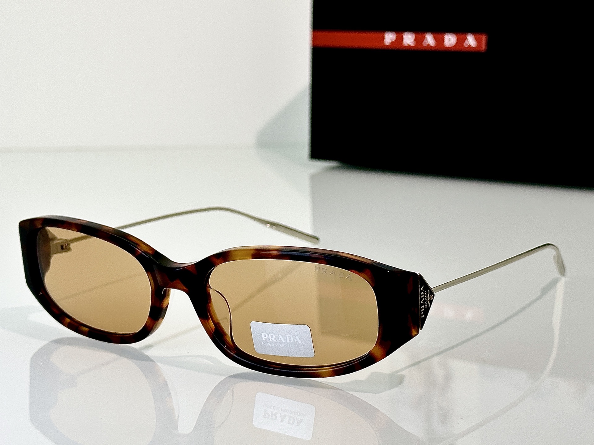 Prada Sunglasses PRD25S