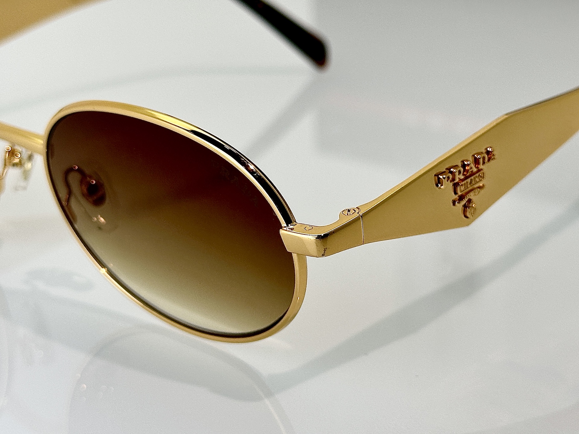 Prada Sunglasses PRD52S