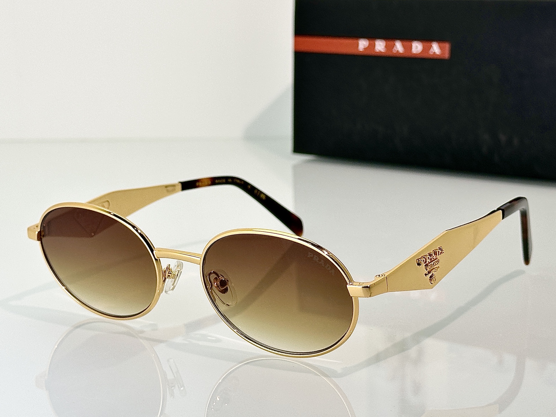 Prada Sunglasses PRD52S