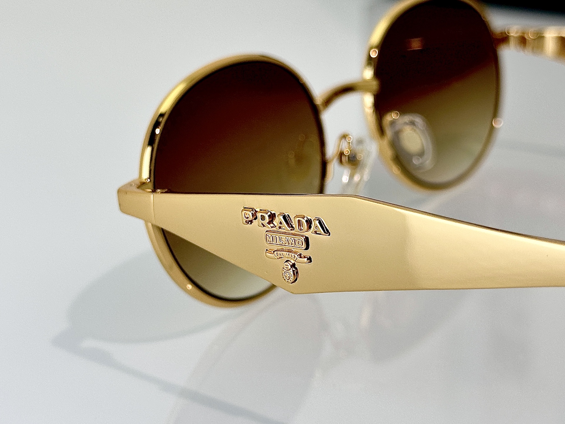 Prada Sunglasses PRD52S