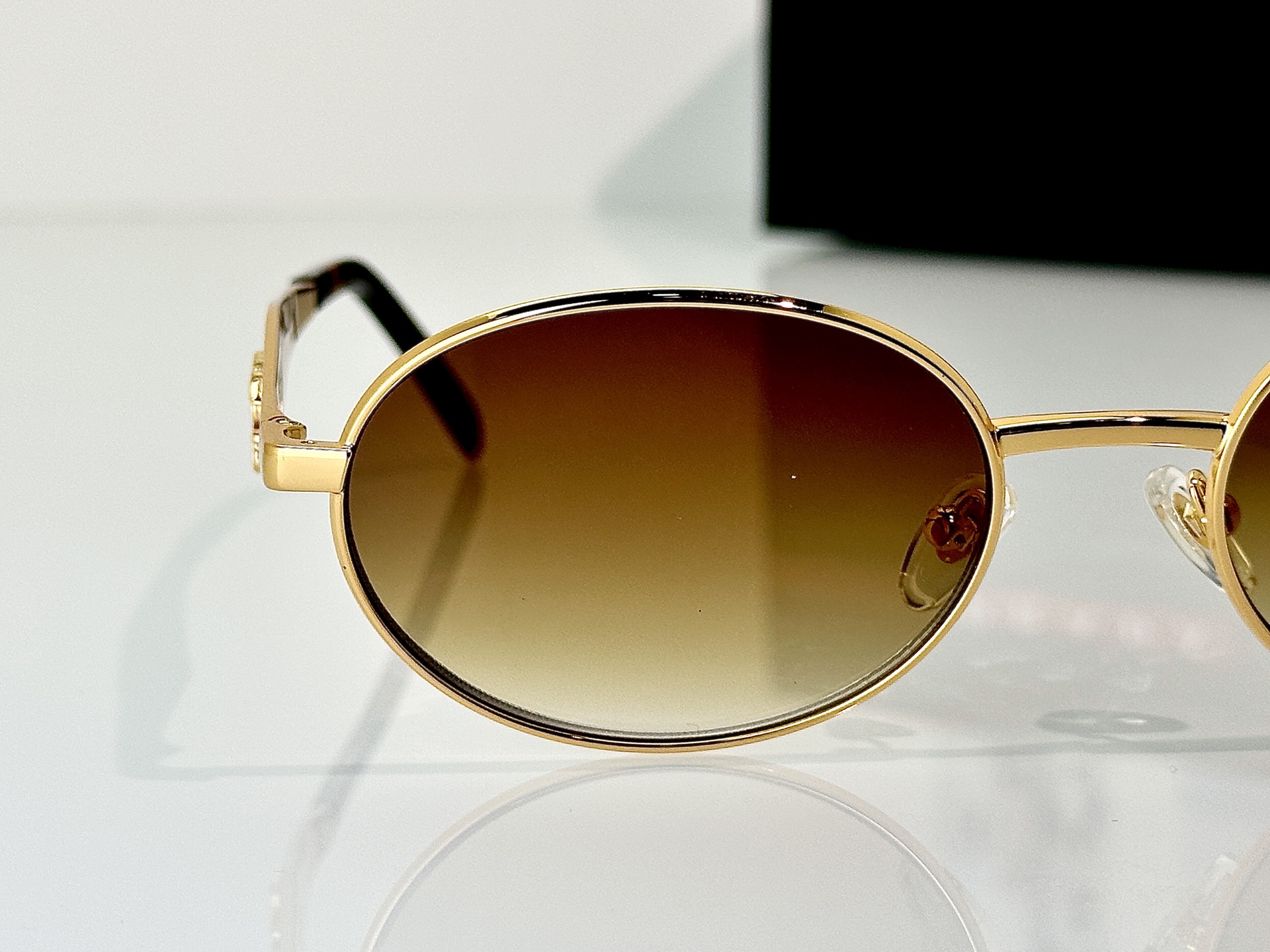Prada Sunglasses PRD52S