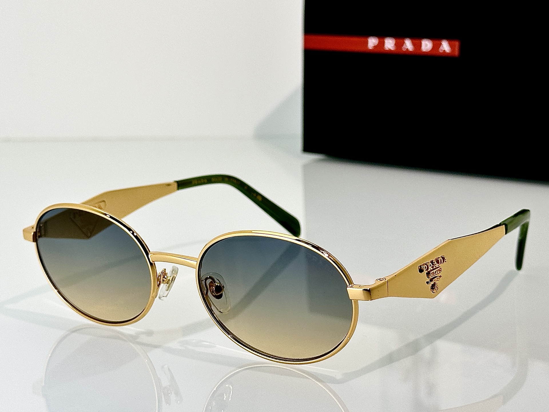 Prada Sunglasses PRD52S