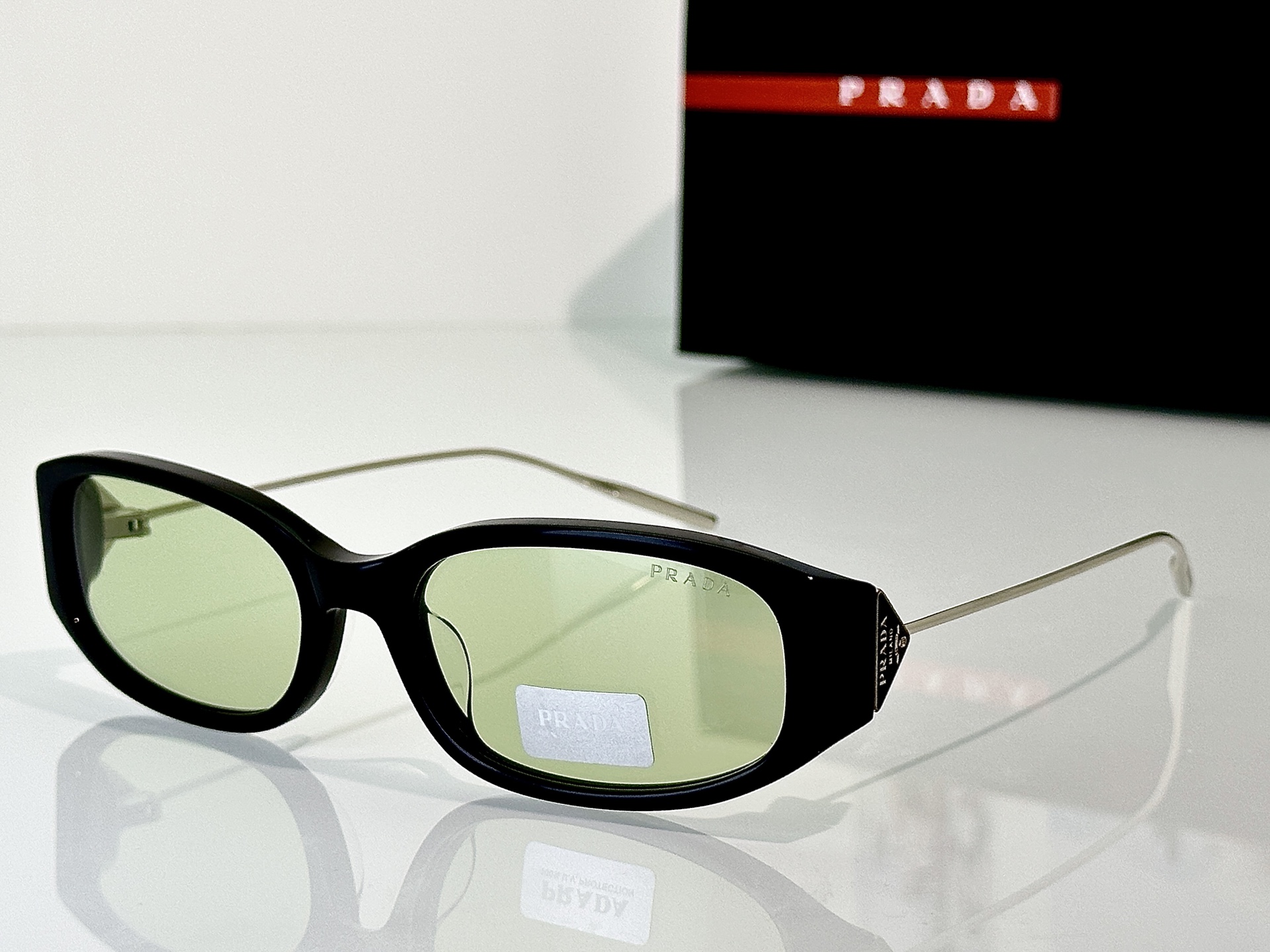 Prada Sunglasses PRD25S