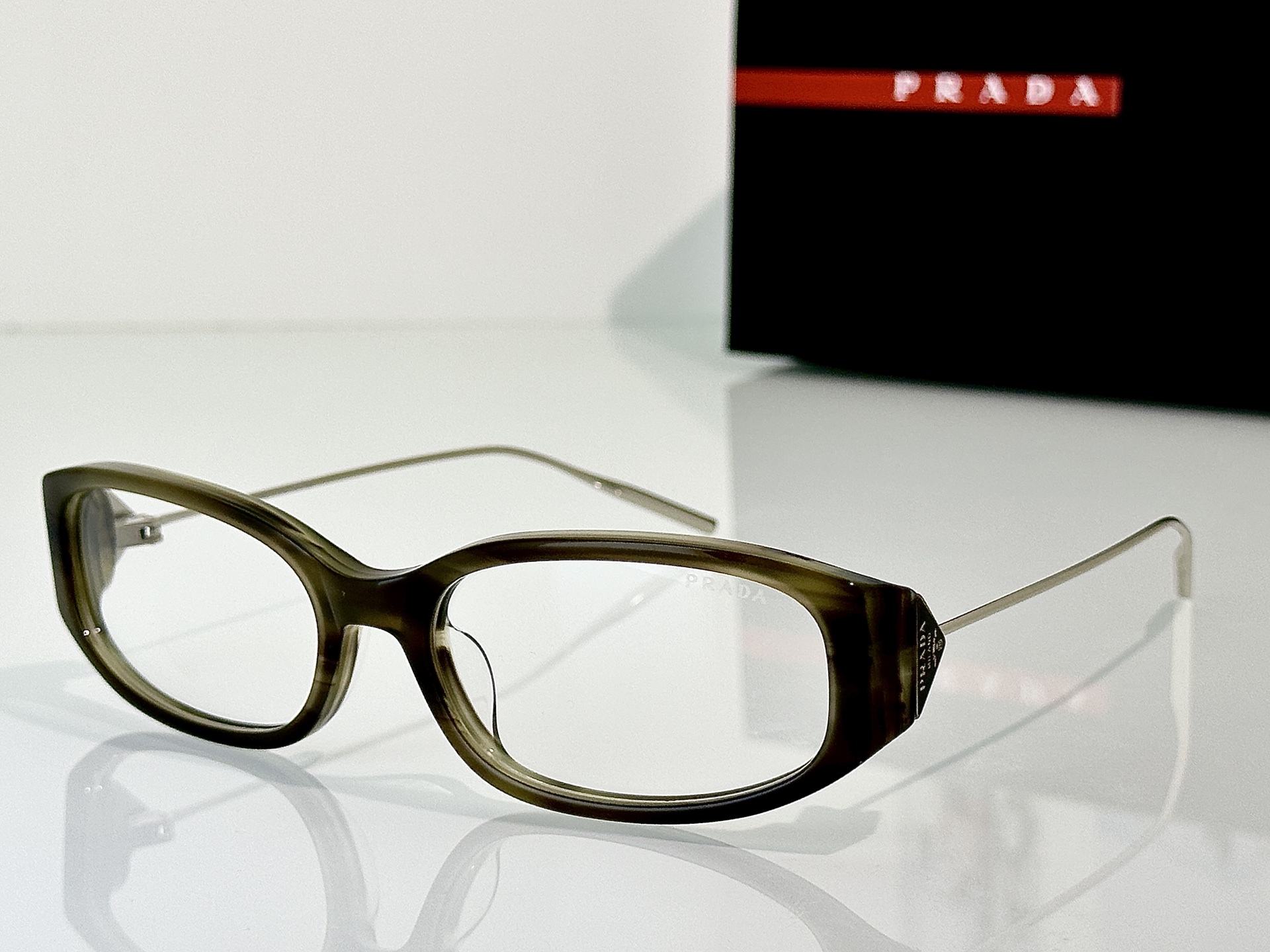 Prada Sunglasses PRD25S