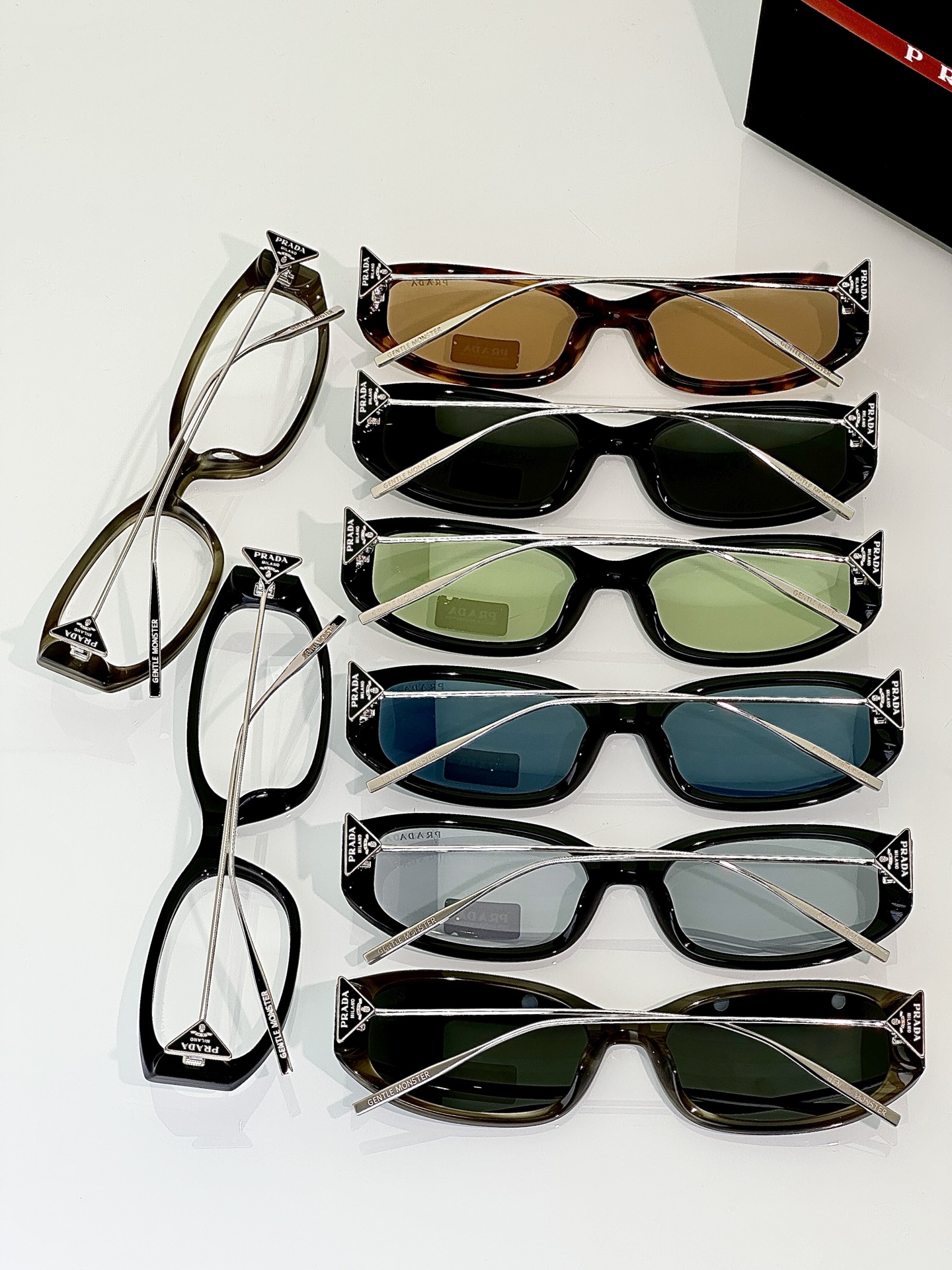 Prada Sunglasses PRD25S