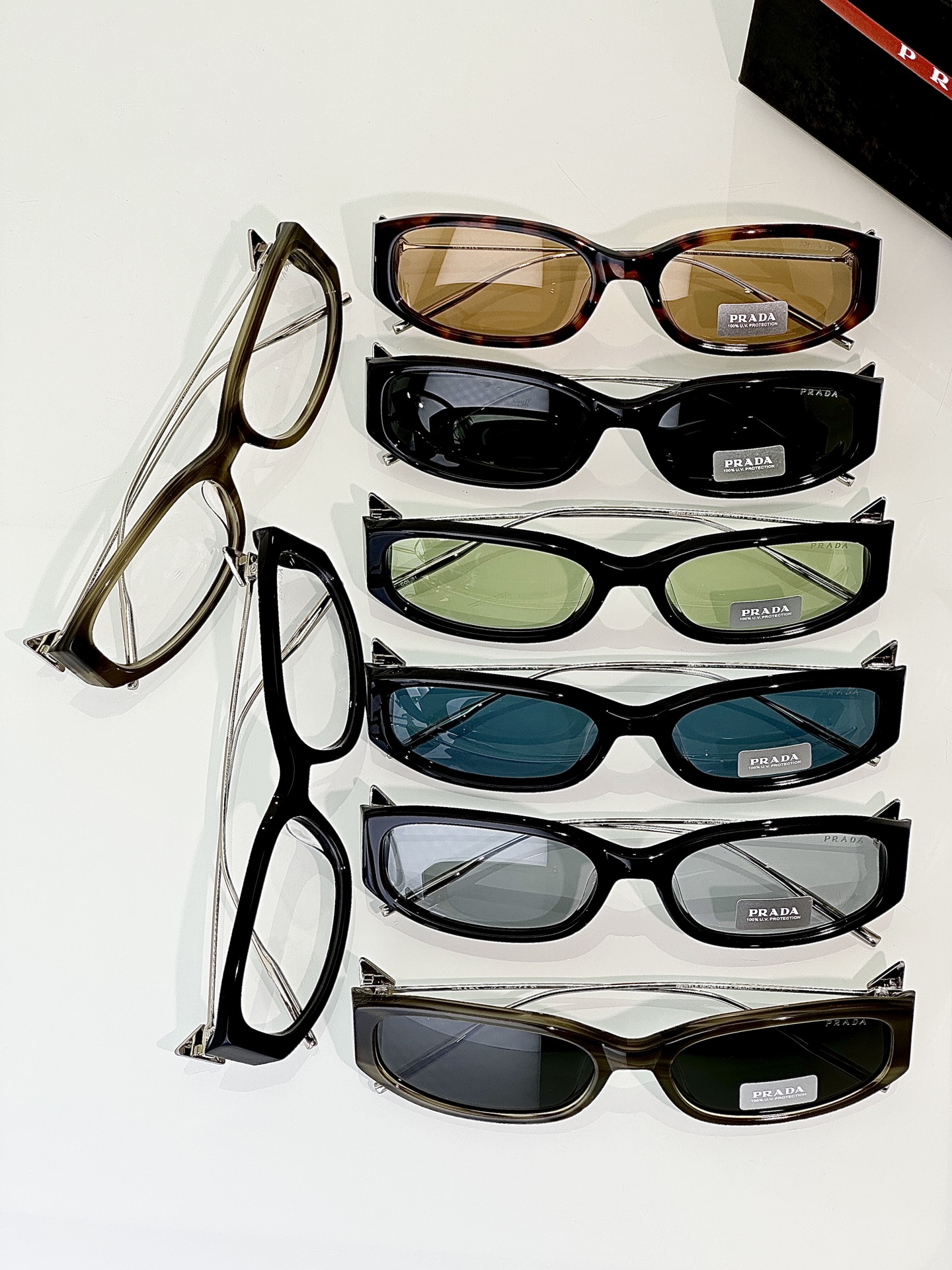 Prada Sunglasses PRD25S