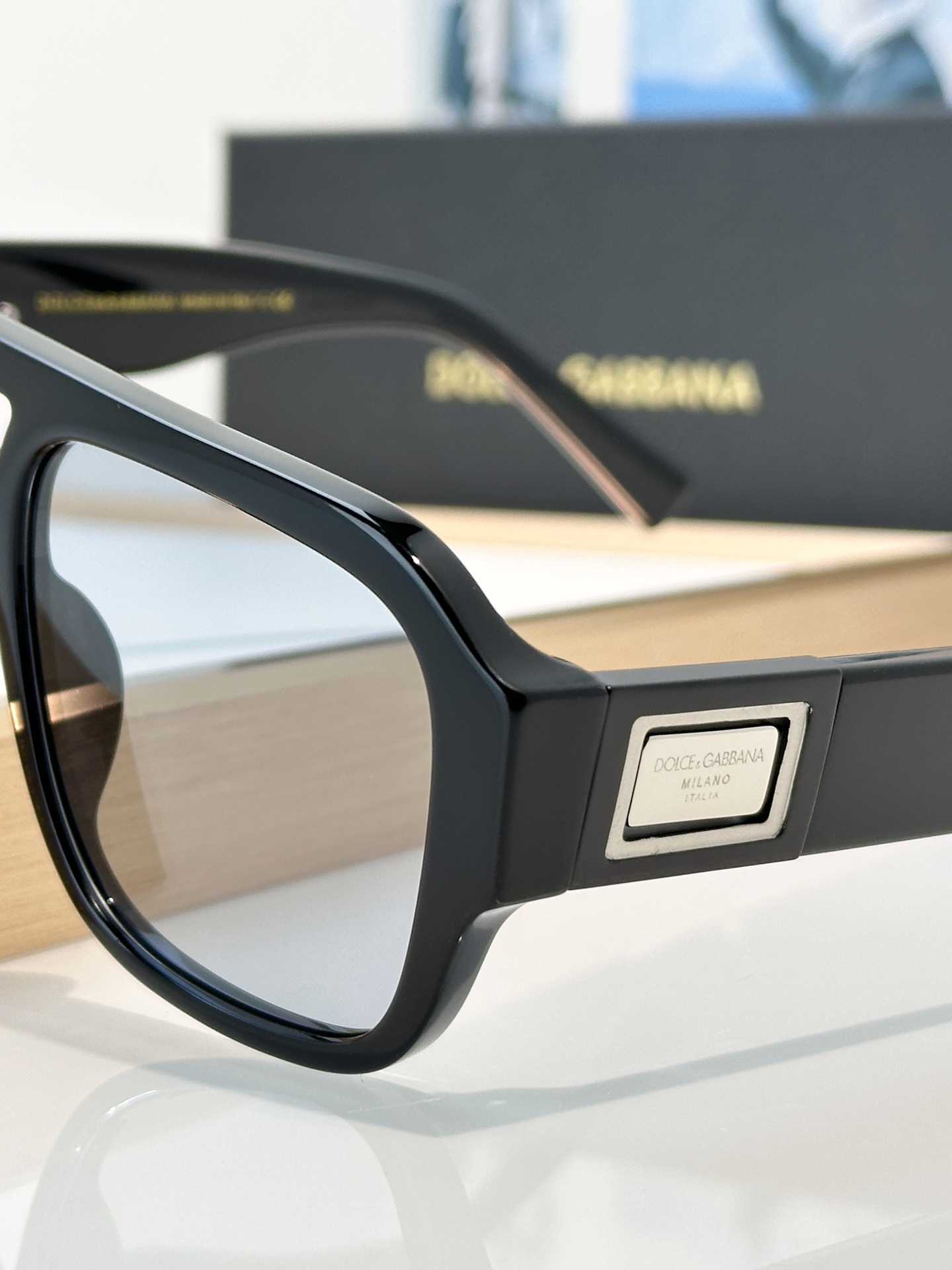Designer Sunglasses DG4506